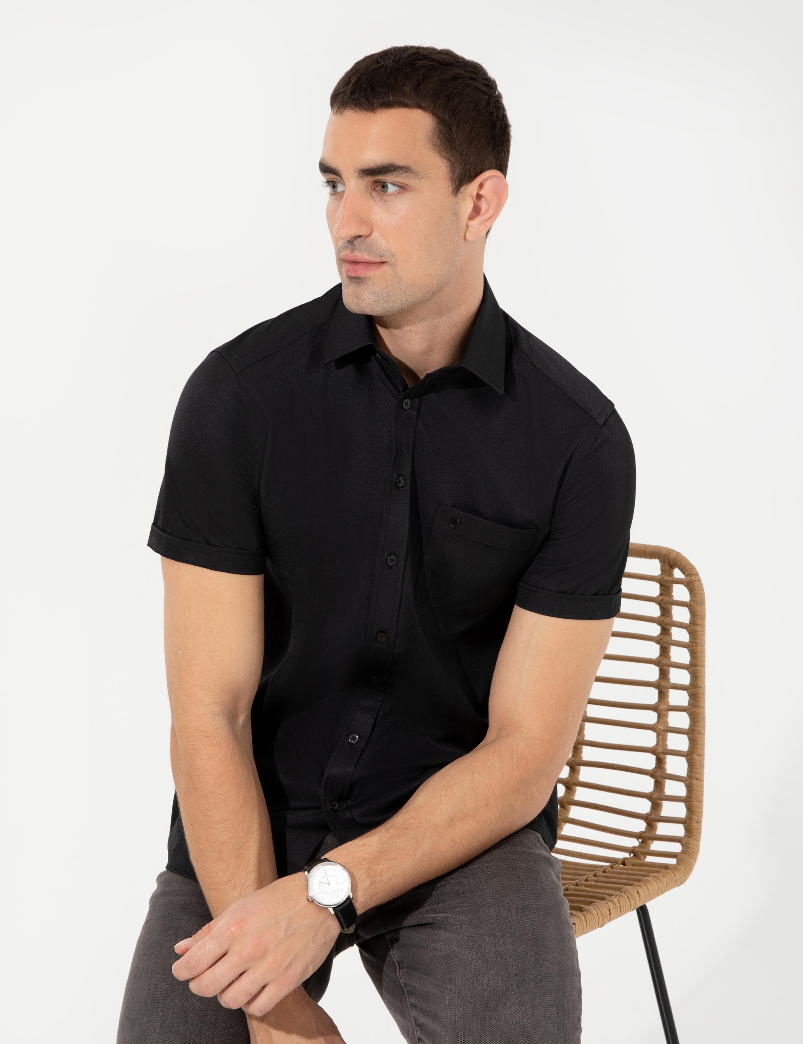 Siyah Regular Fit Kısa Kollu Gömlek