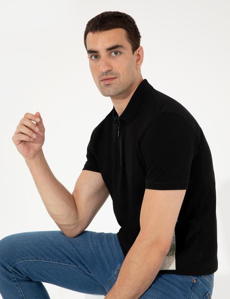 Siyah Slim Fit Fermuar Detaylı Polo Yaka Tişört - 50250229043
