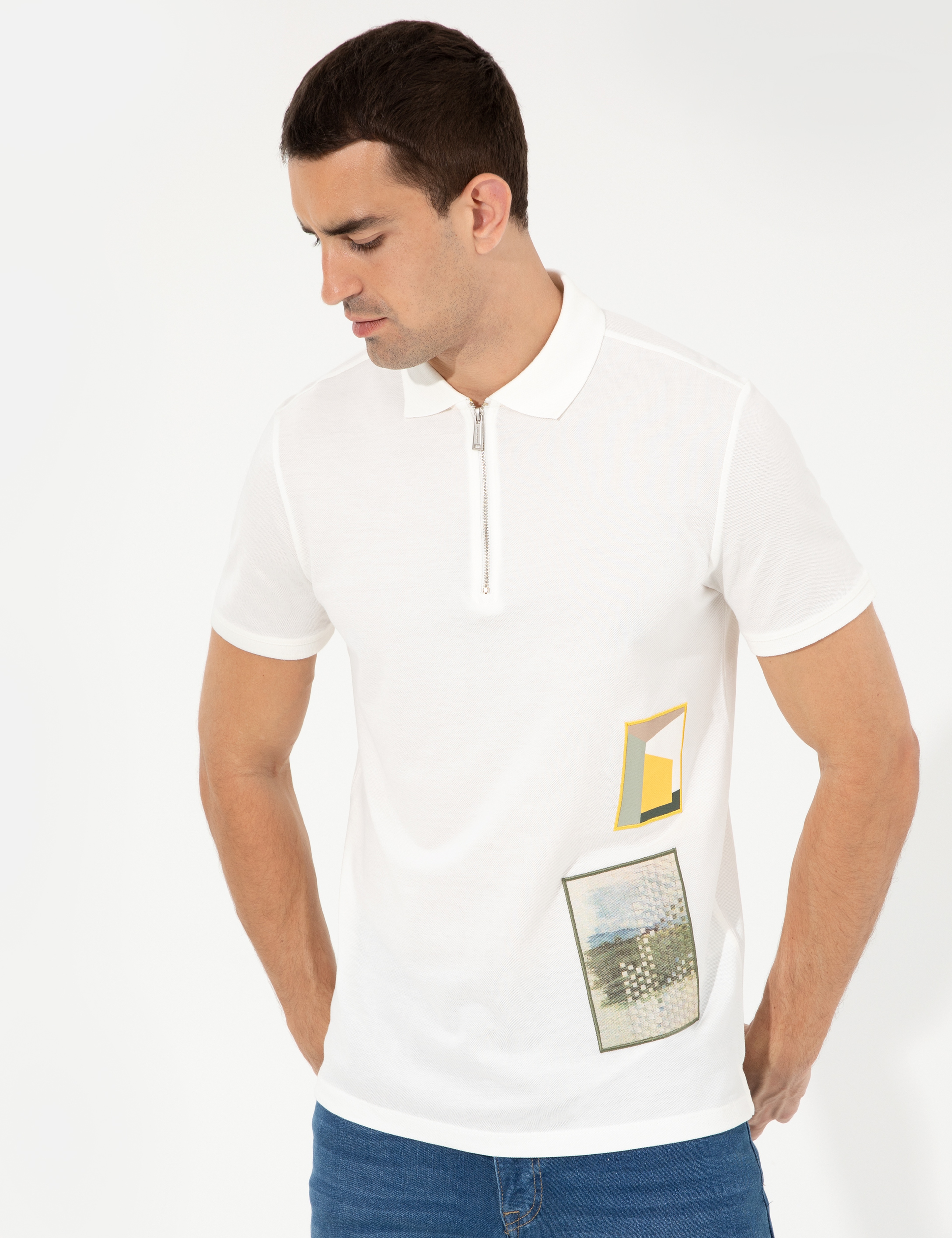 Ekru Slim Fit Fermuar Detaylı Polo Yaka Tişört - Image 1