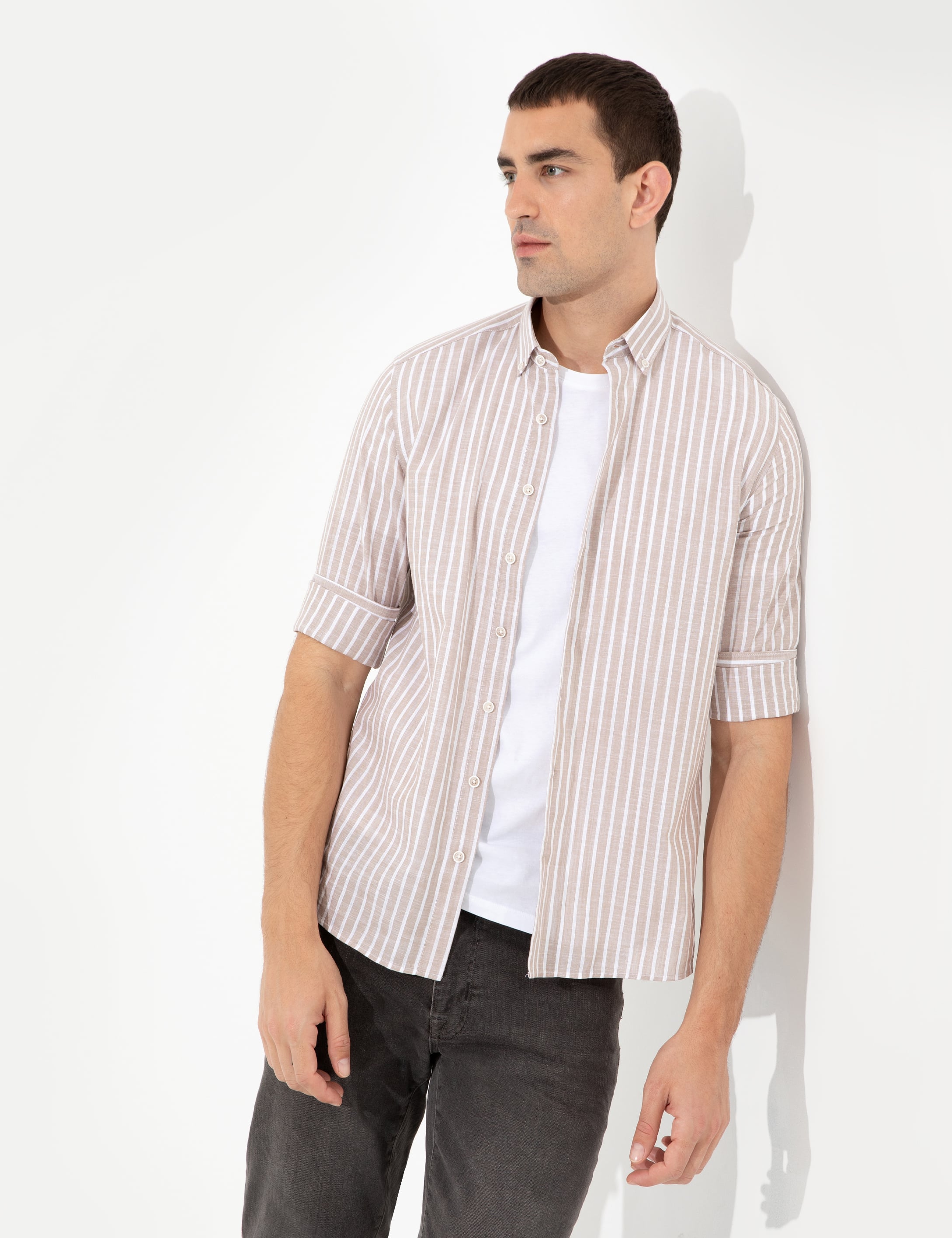 Bej Regular Fit Uzun Kollu Gömlek - Image 1