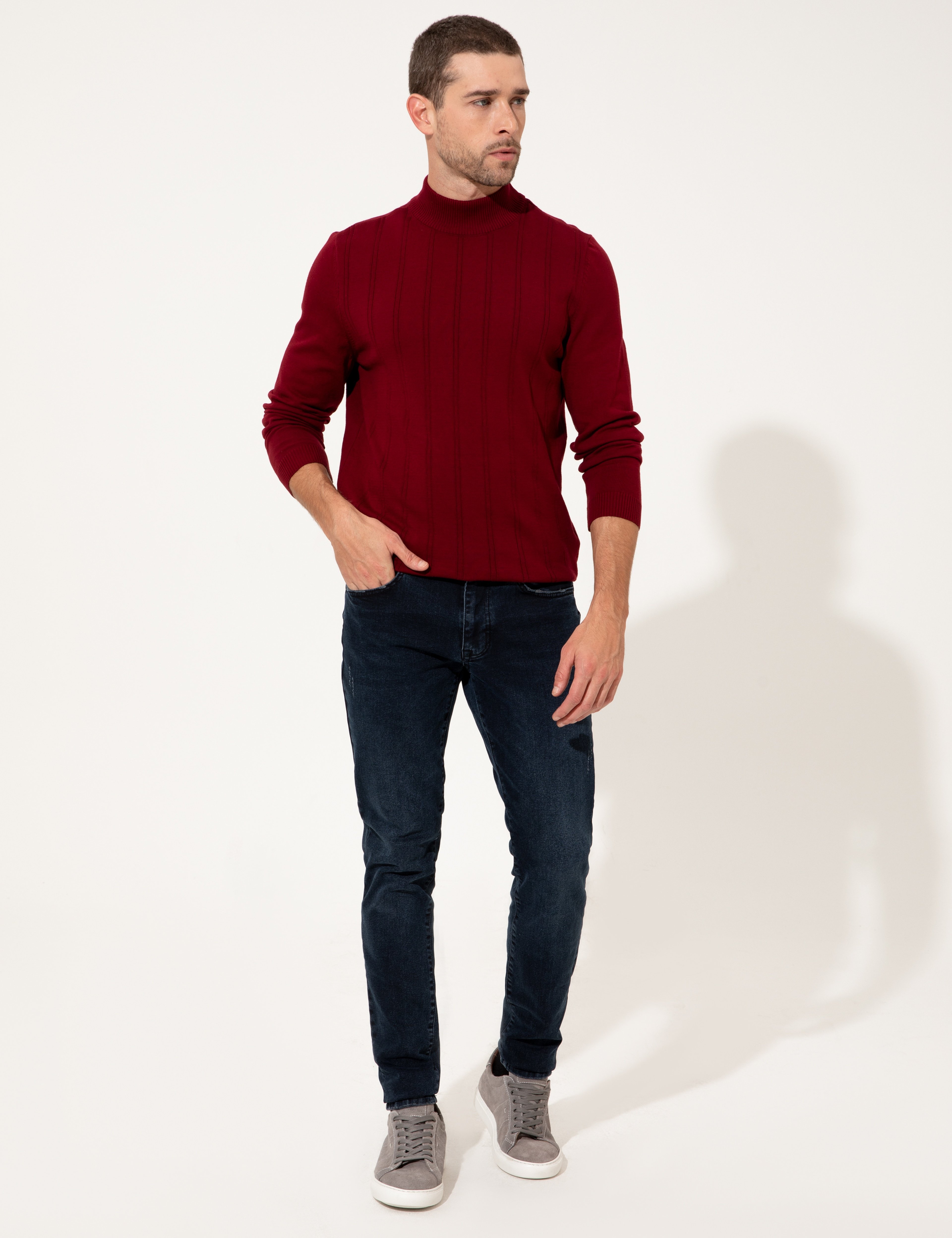 Bordo Slim Fit Yarım Balıkçı Yaka Triko Kazak
