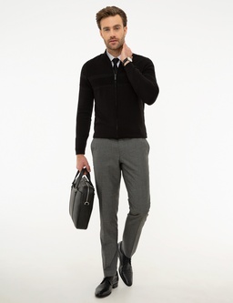 SIYAH