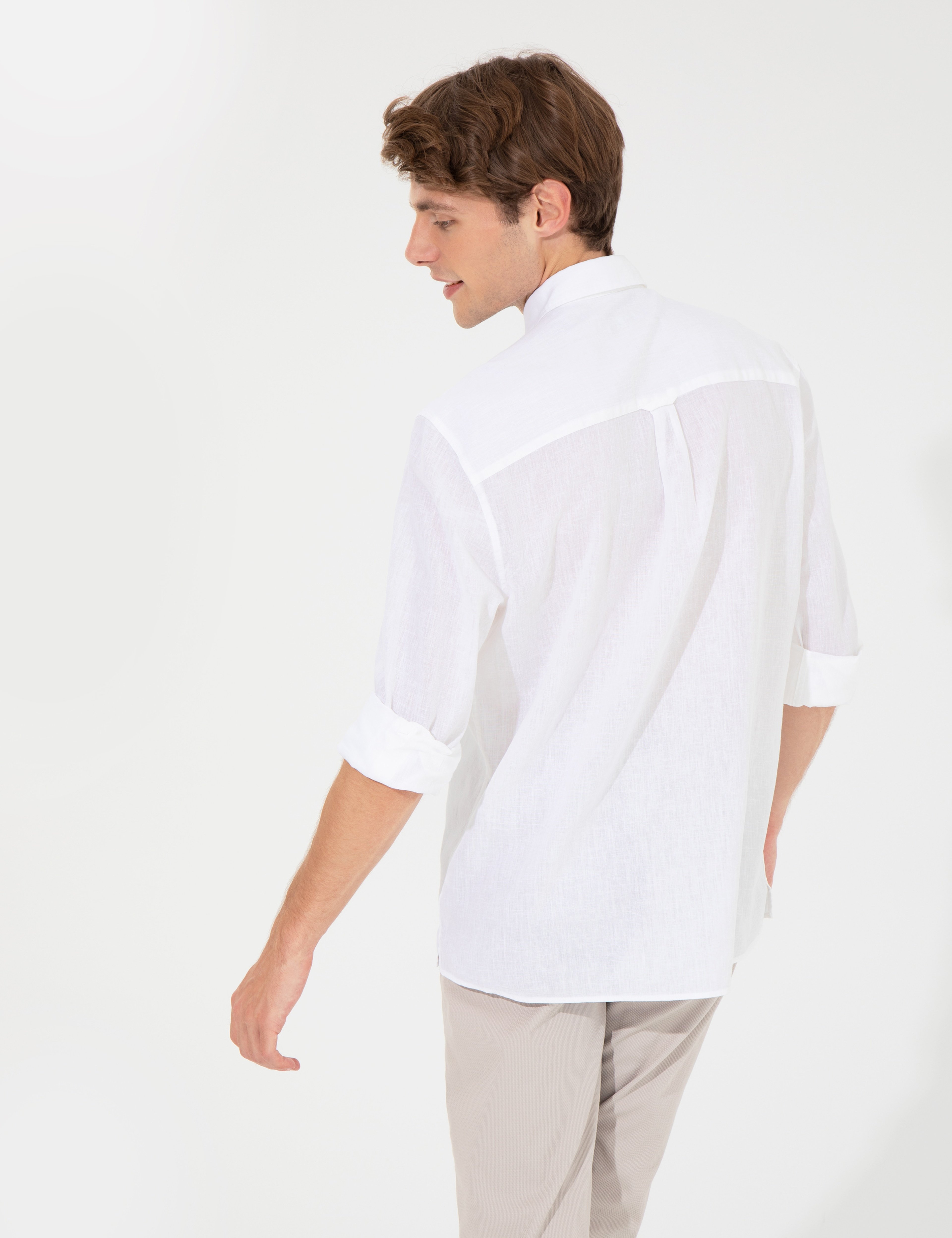 Beyaz Regular Fit Uzun Kollu Gömlek