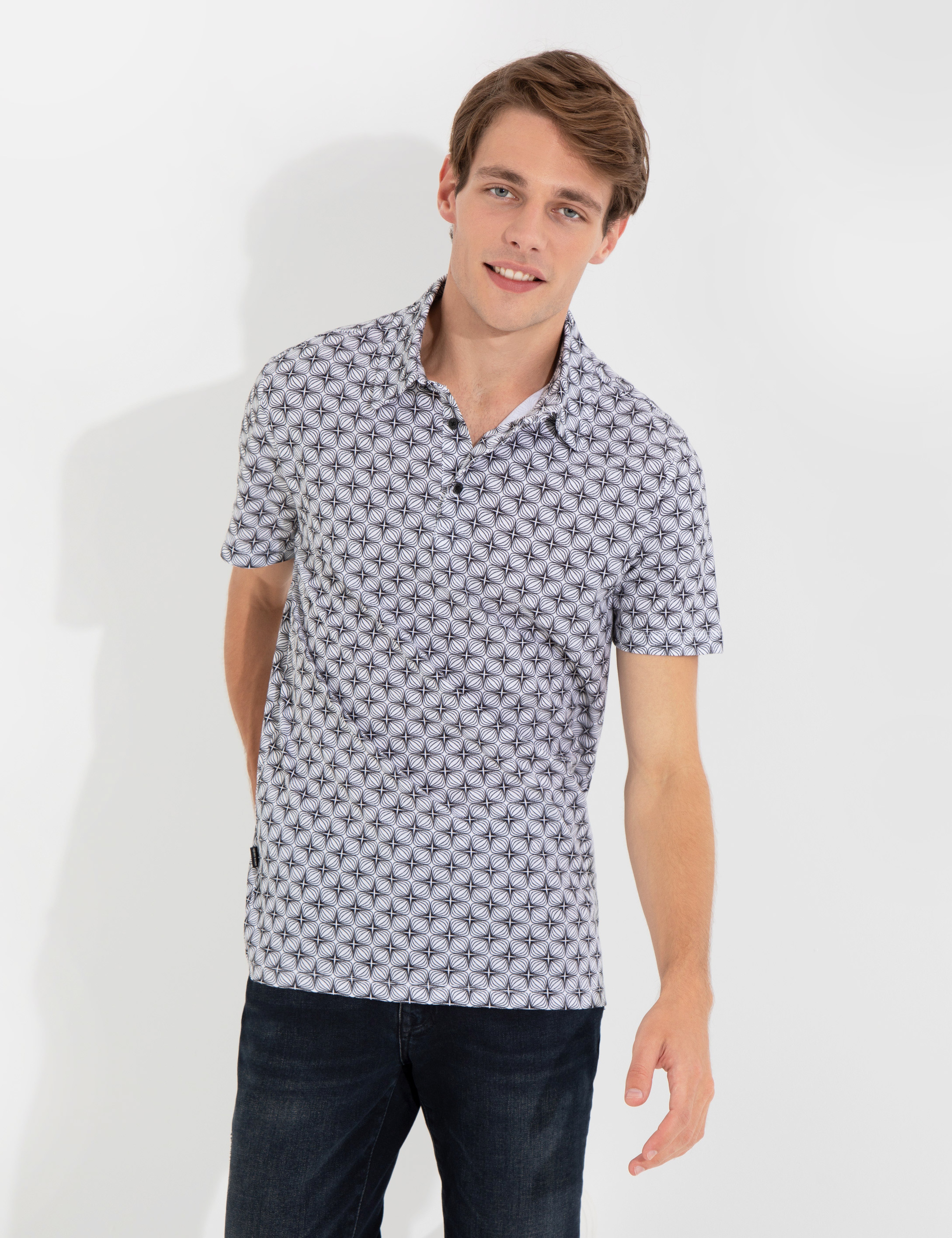 Siyah Slim Fit Desenli Polo Yaka Tişört - Image 1