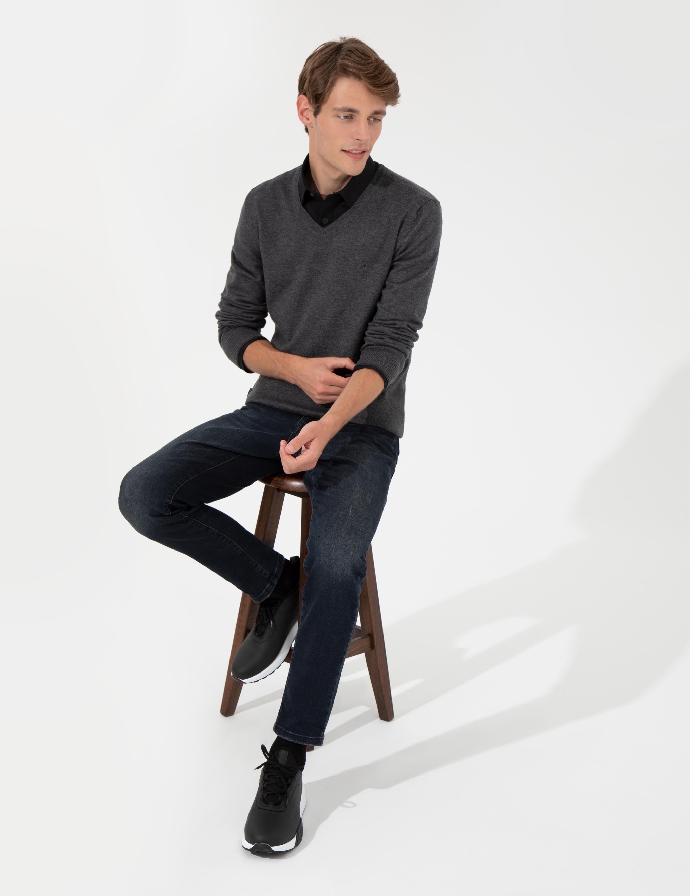 Gri Melanj Slim Fit V Yaka Basic Triko Kazak