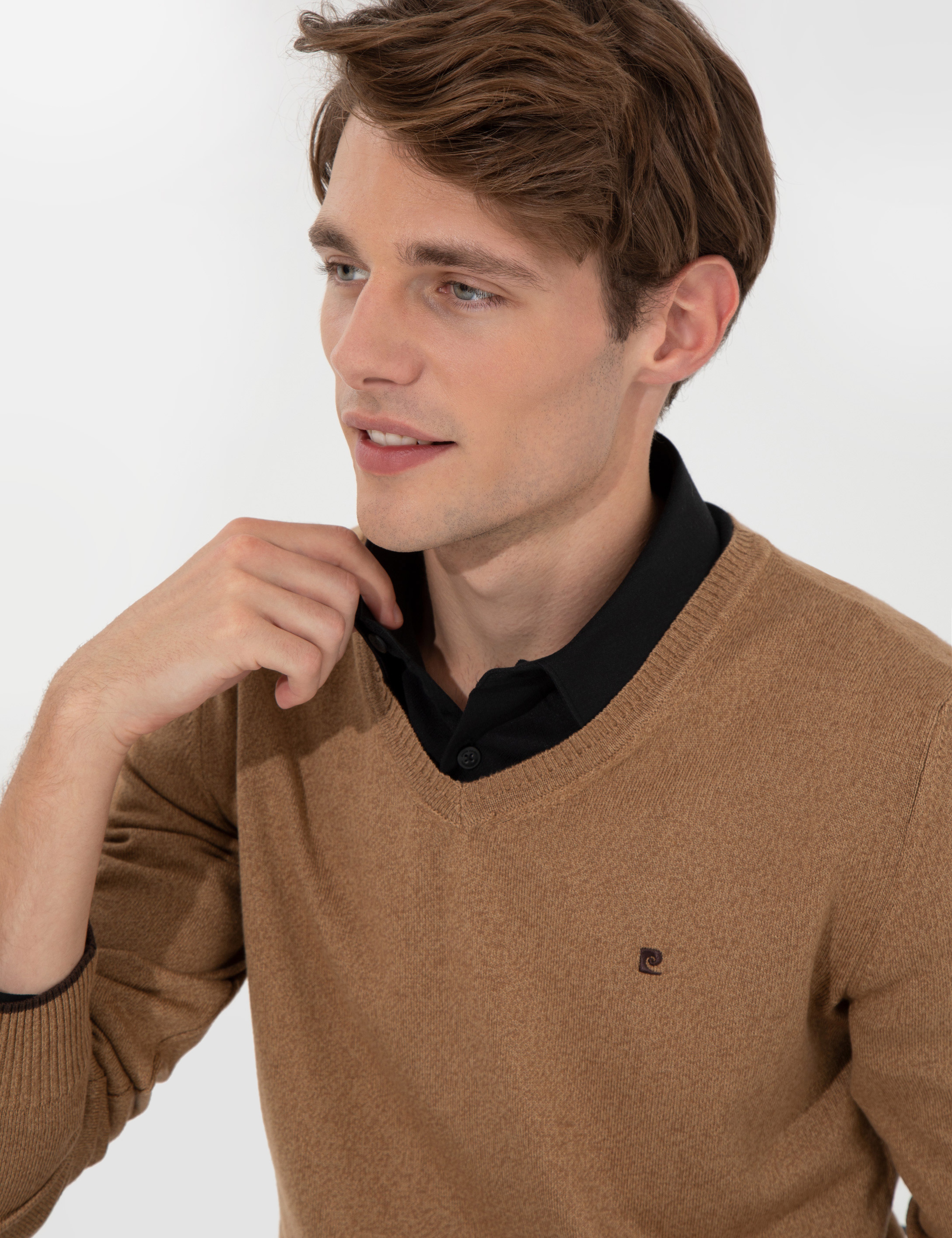 Camel Melanj Slim Fit V Yaka Basic Triko Kazak - Image 3