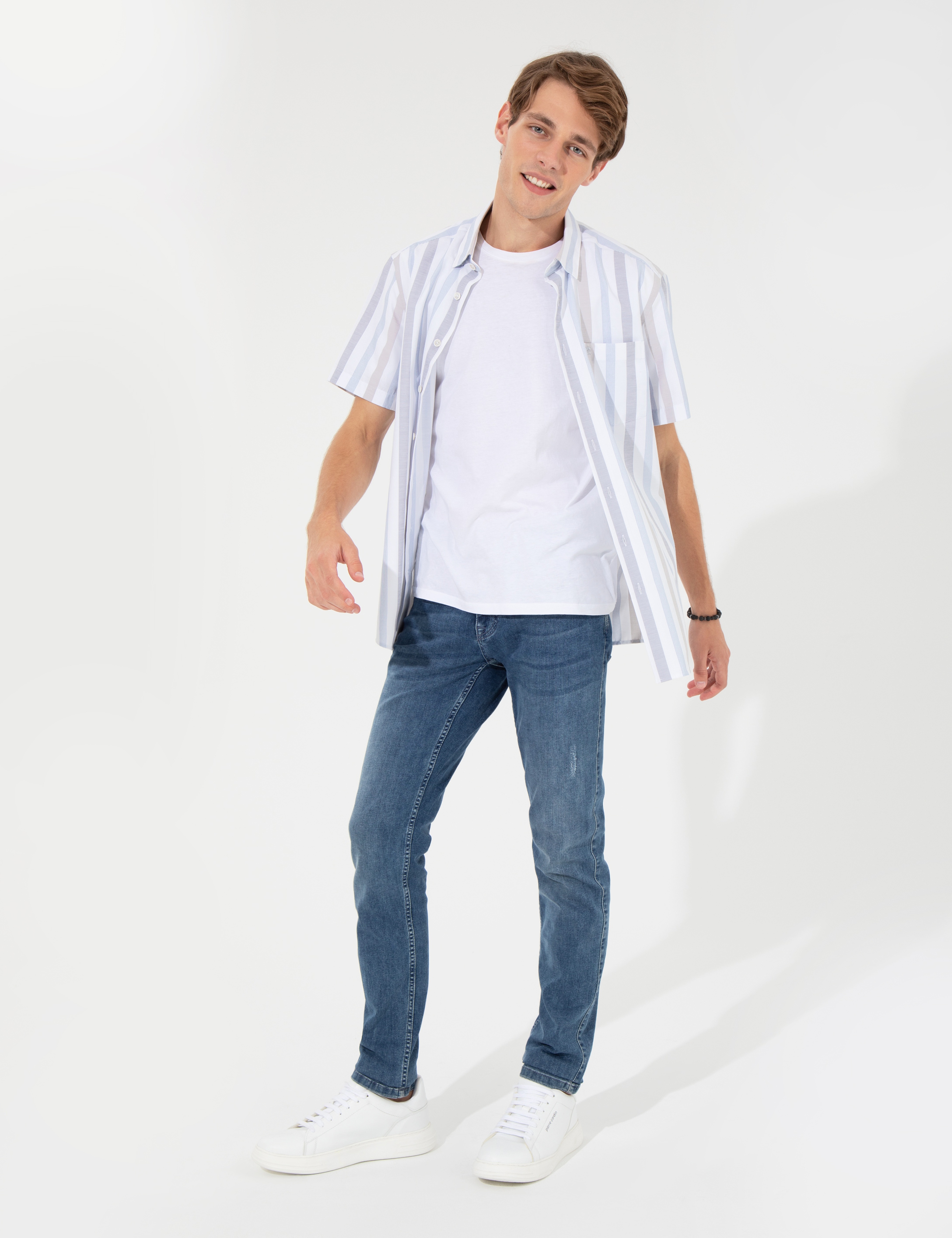 Gri Regular Fit Kısa Kollu Gömlek - Image 4