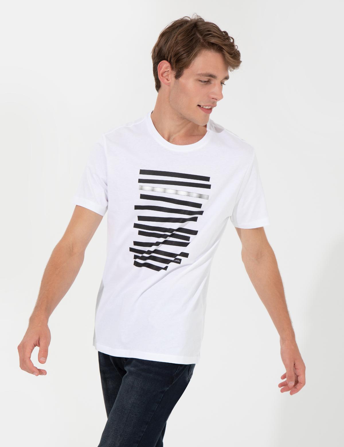 Beyaz Slim Fit Bisiklet Yaka Tişört