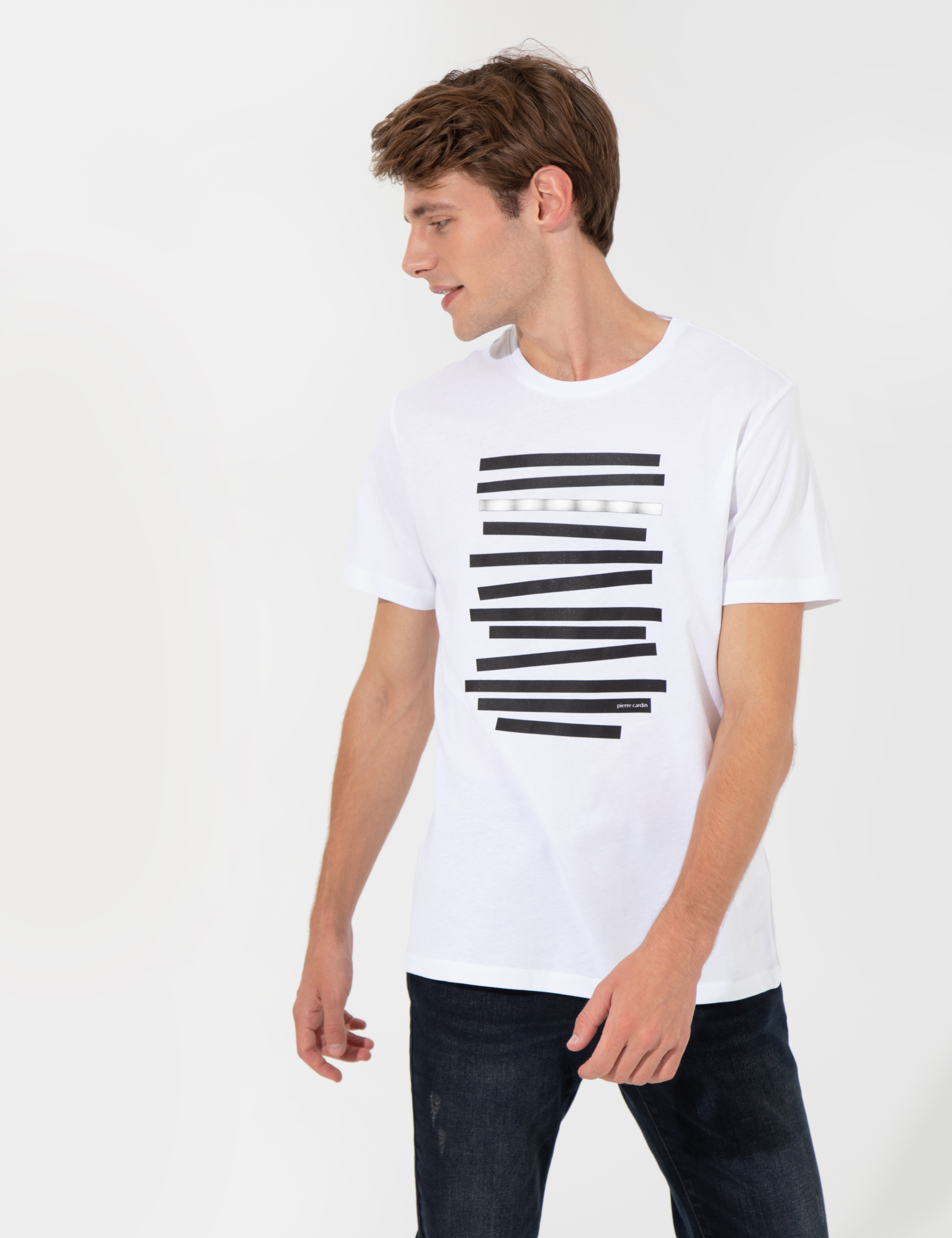 Beyaz Slim Fit Bisiklet Yaka Tişört - Image 3