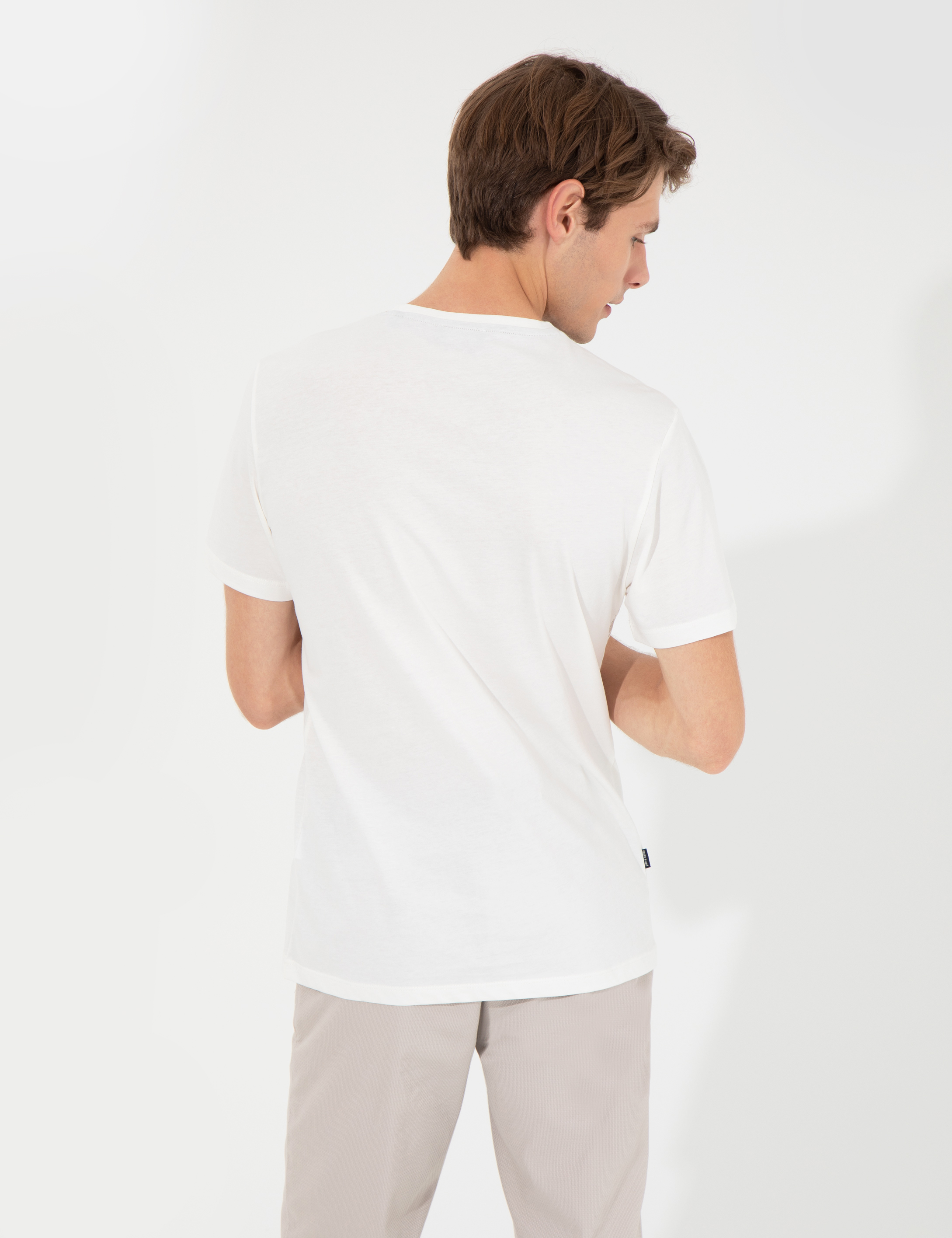 Ecru Slim Fit Baskılı Bisiklet Yaka Tişört