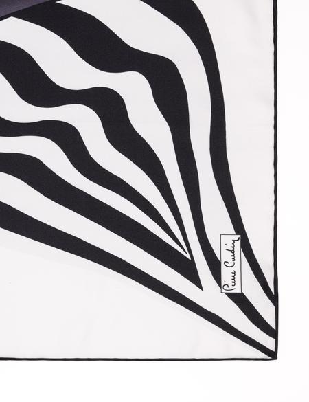 Beyaz Eşarp - 50266404001