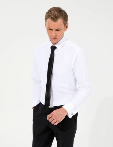 Beyaz Slim Fit Uzun Kollu Basic Gömlek
