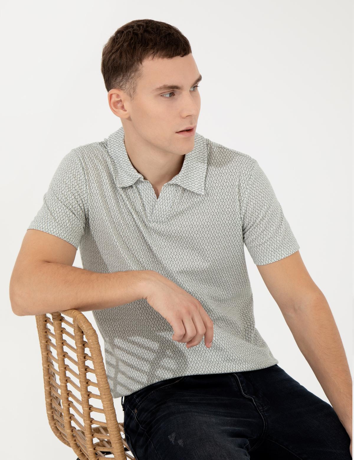 Açık Yeşil Baskılı Polo Yaka Tişört