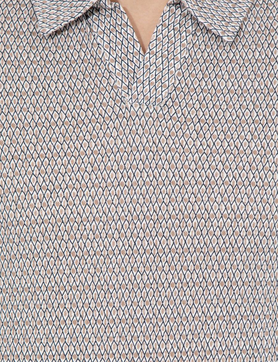 Coral Baskılı Polo Yaka Tişört