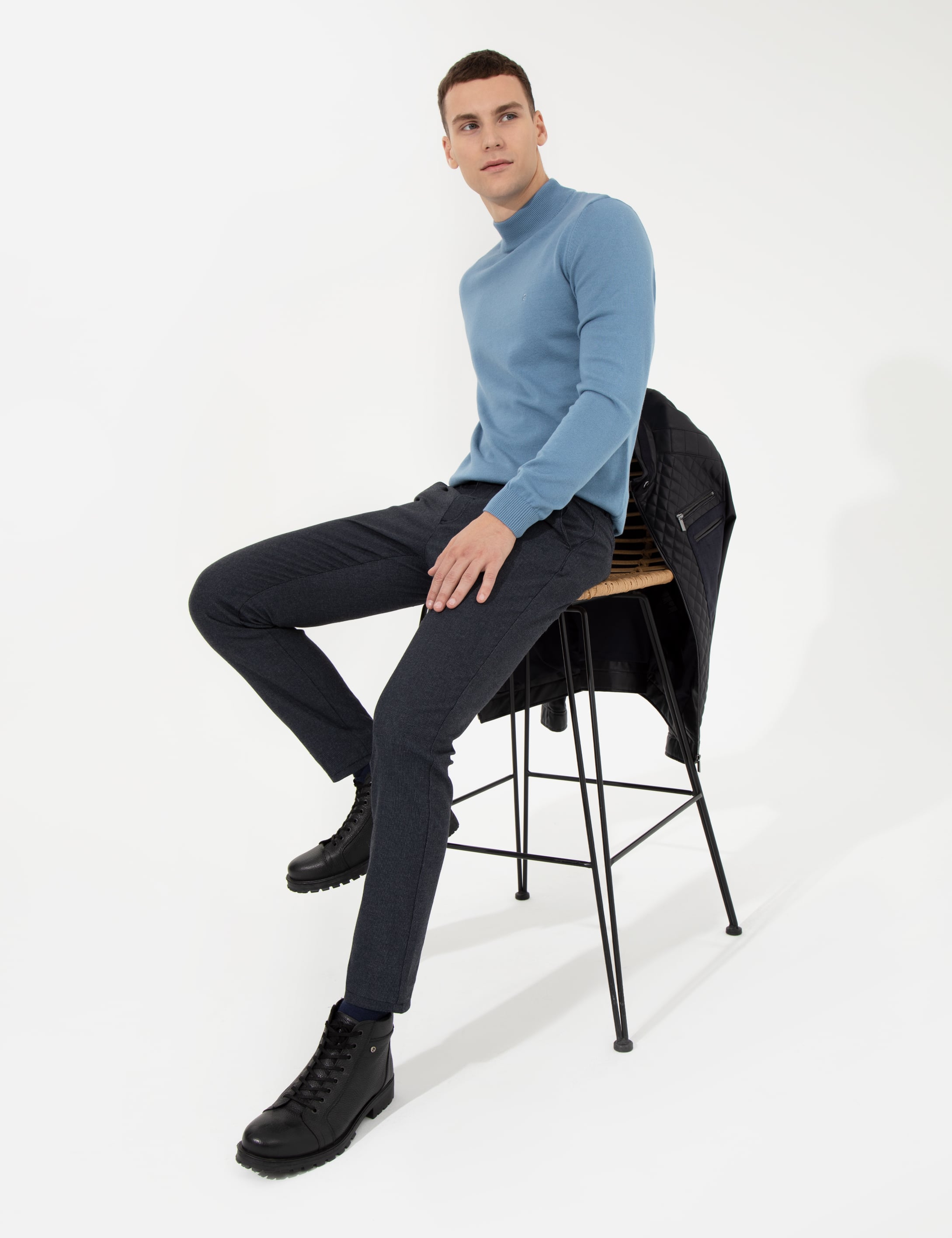Mavi Slim Fit Yarım Balıkçı Yaka Basic Triko Kazak