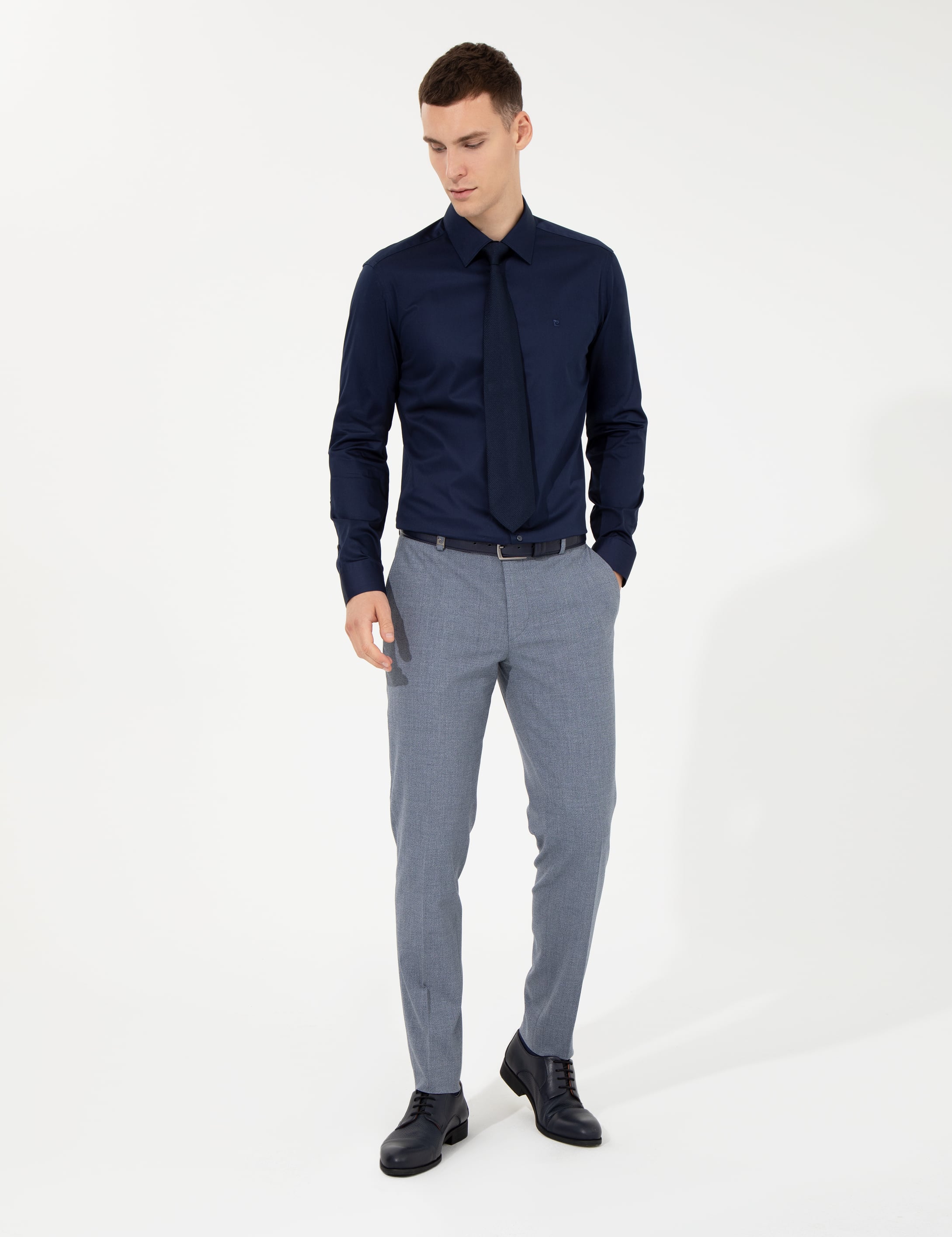 Lacivert Slim Fit Uzun Kollu Klasik Gömlek