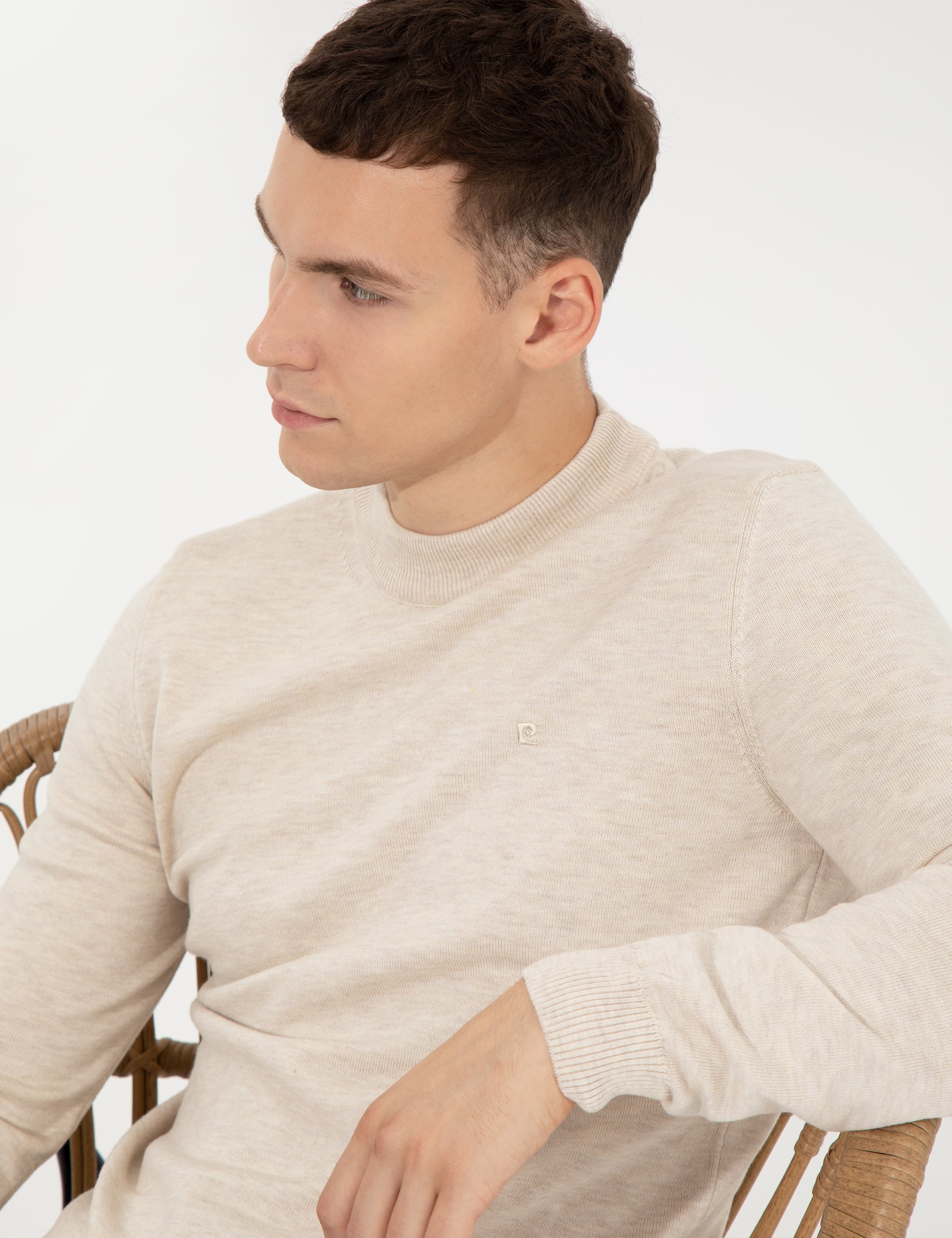 Krem Melanj Slim Fit Çeyrek Yaka Basic Triko Kazak