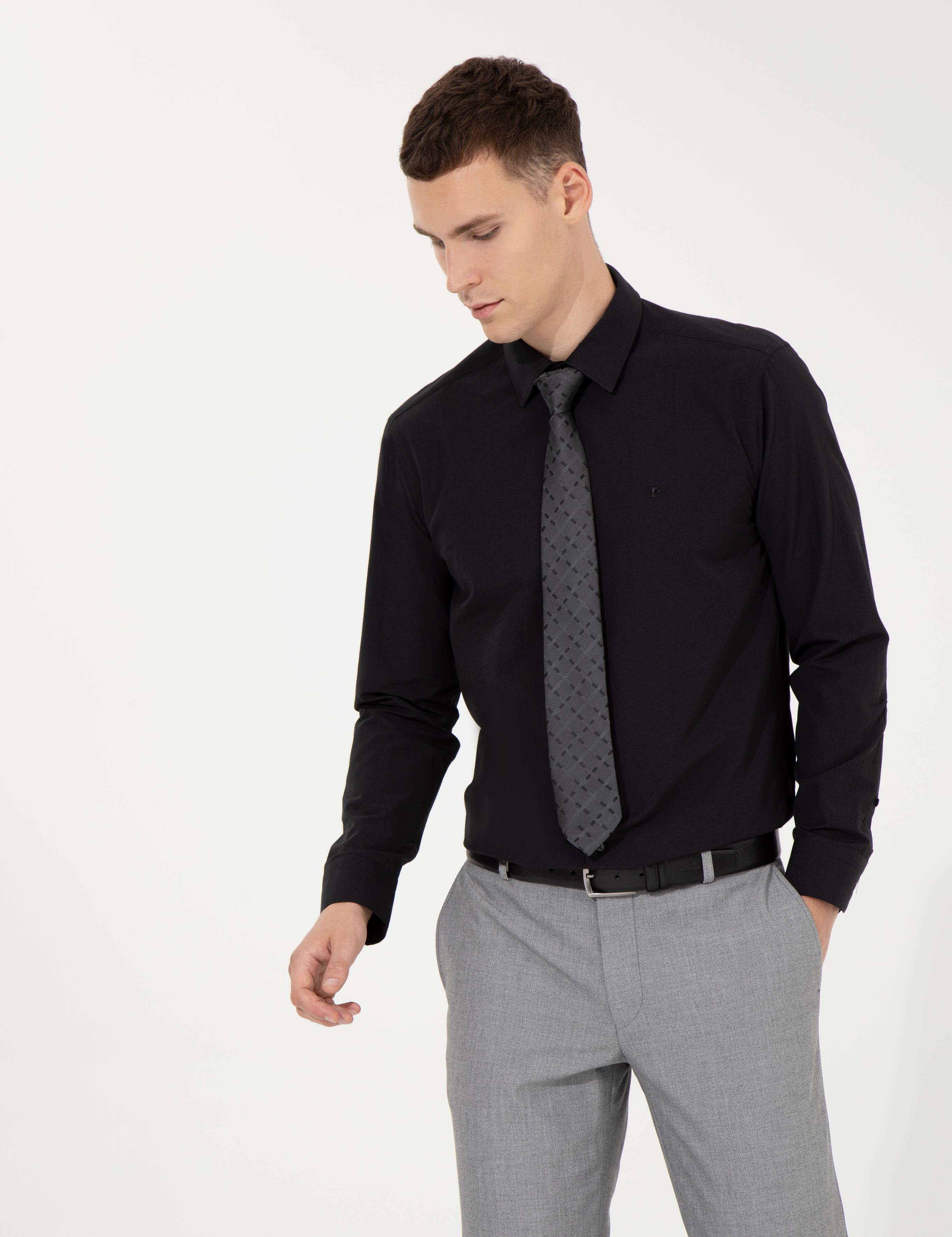 Siyah Regular Fit Uzun Kollu Klasik Gömlek