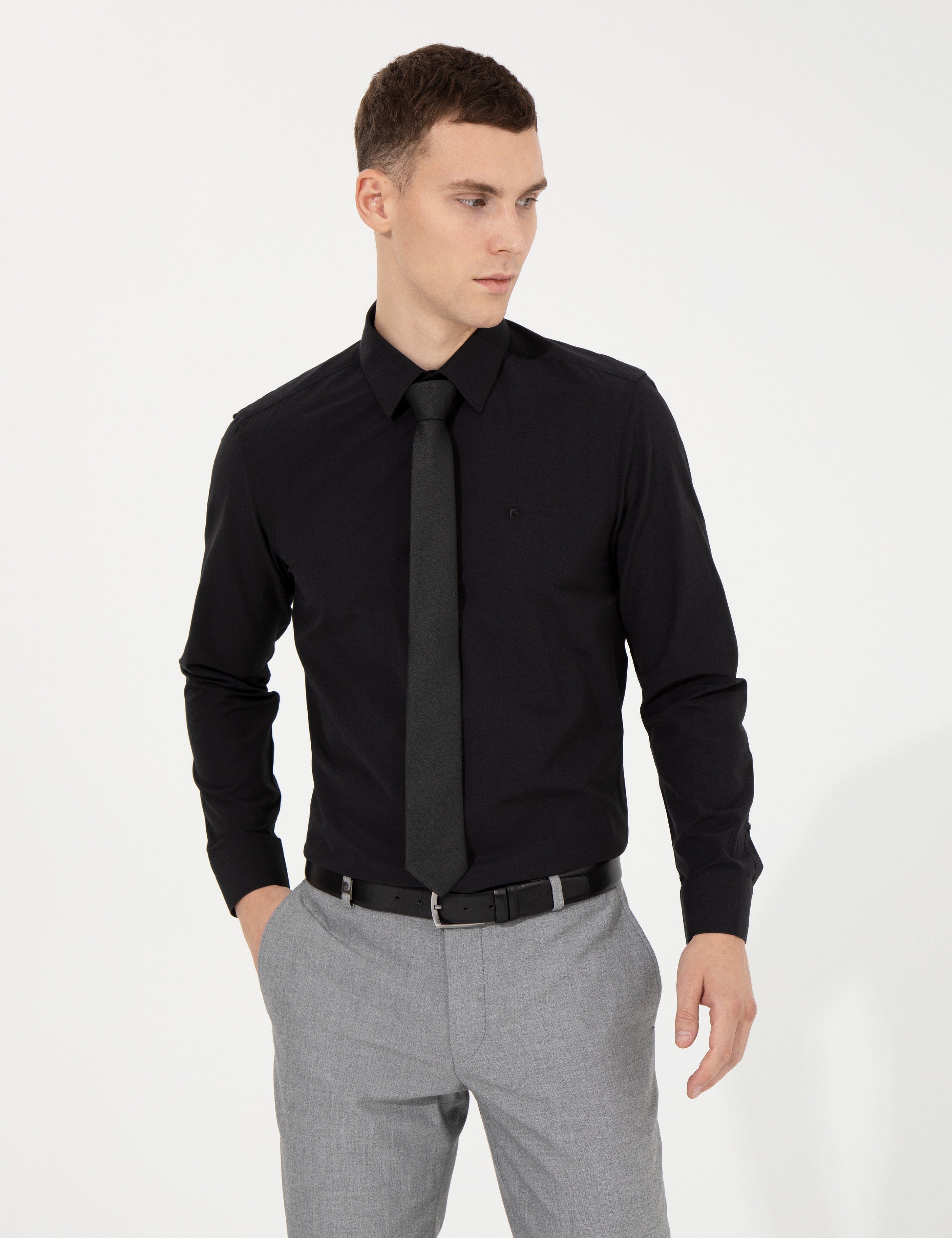 Siyah Slim Fit Uzun Kollu Klasik Gömlek - Image 3