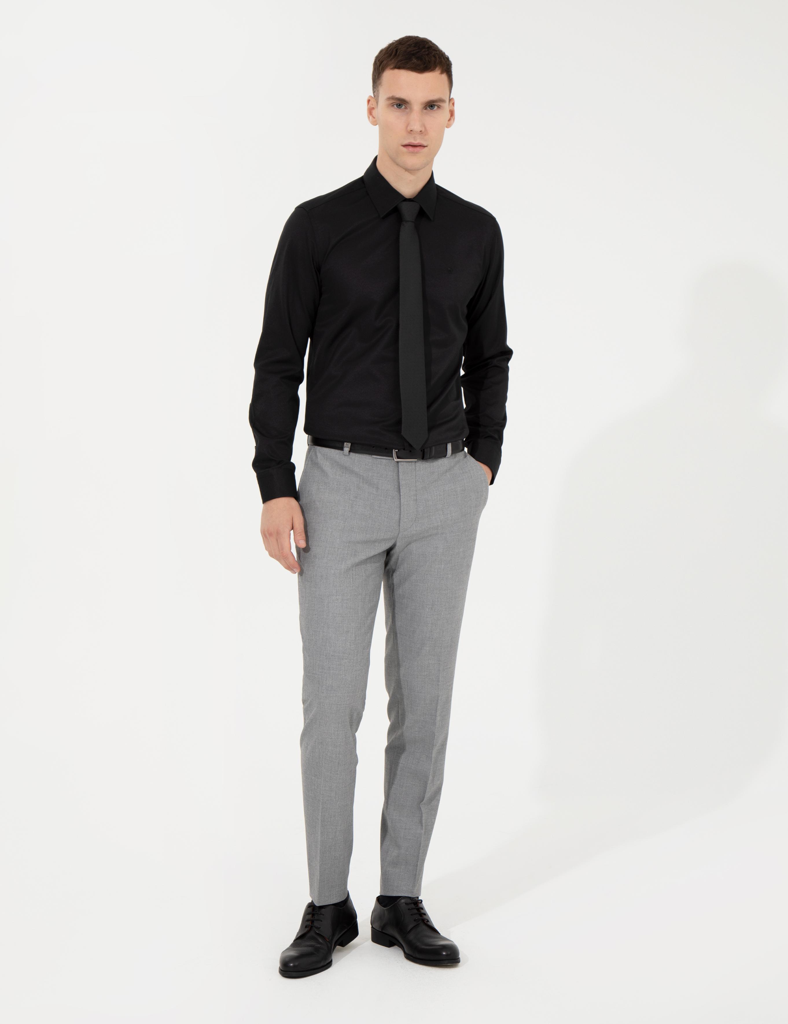 Siyah Slim Fit Uzun Kollu Klasik Gömlek