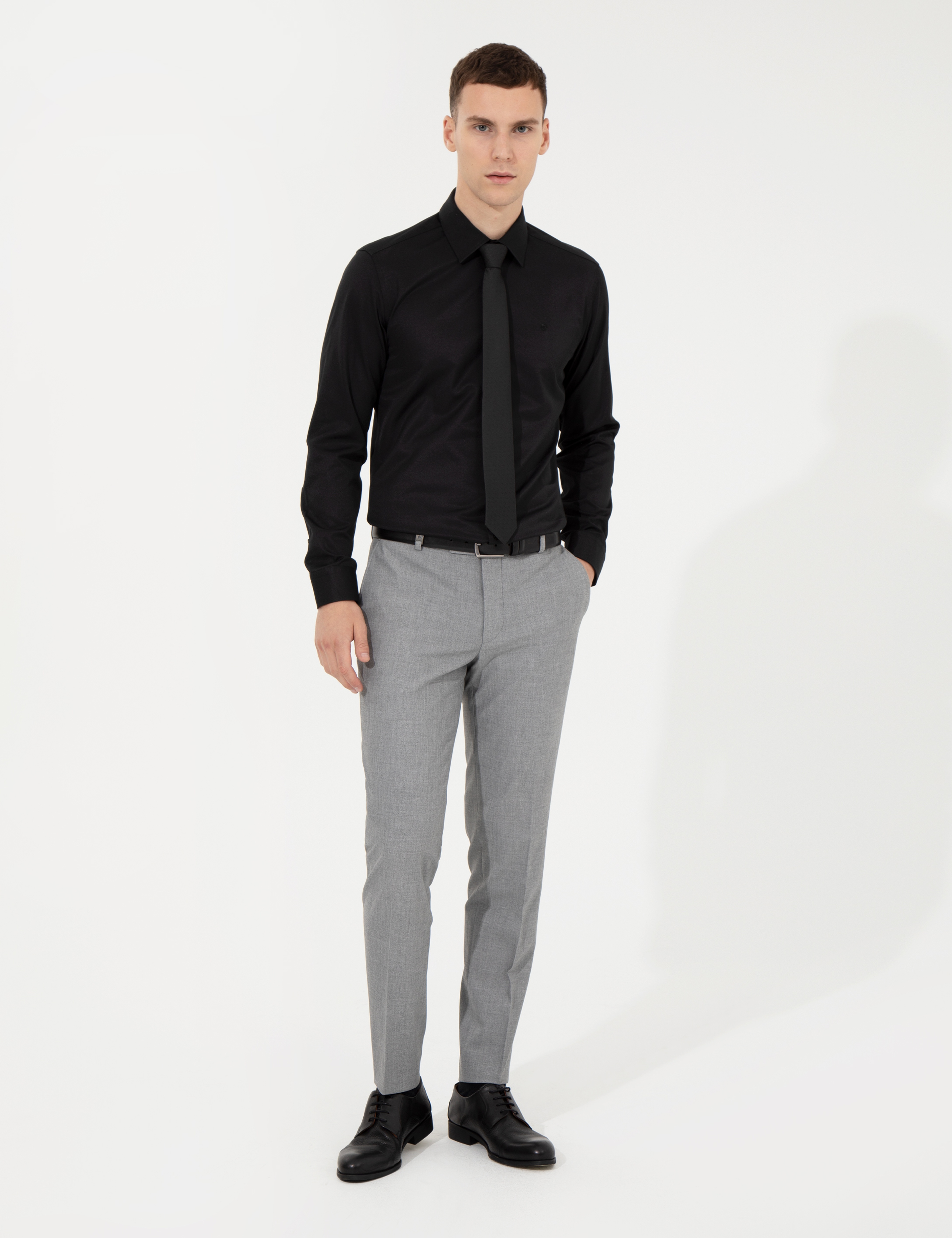 Siyah Slim Fit Uzun Kollu Klasik Gömlek - Image 4