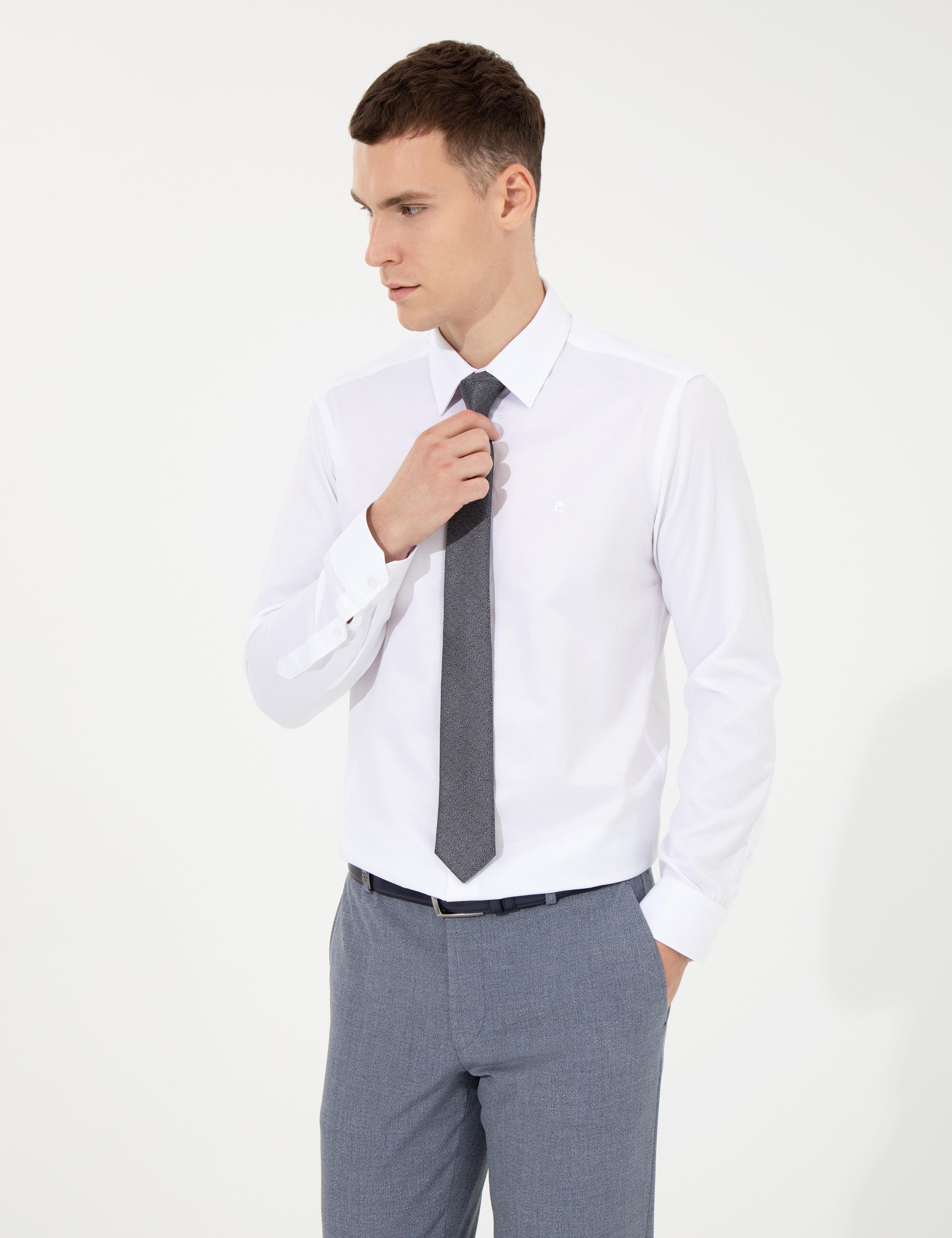 Beyaz Slim Fit Uzun Kollu Klasik Gömlek - Image 3