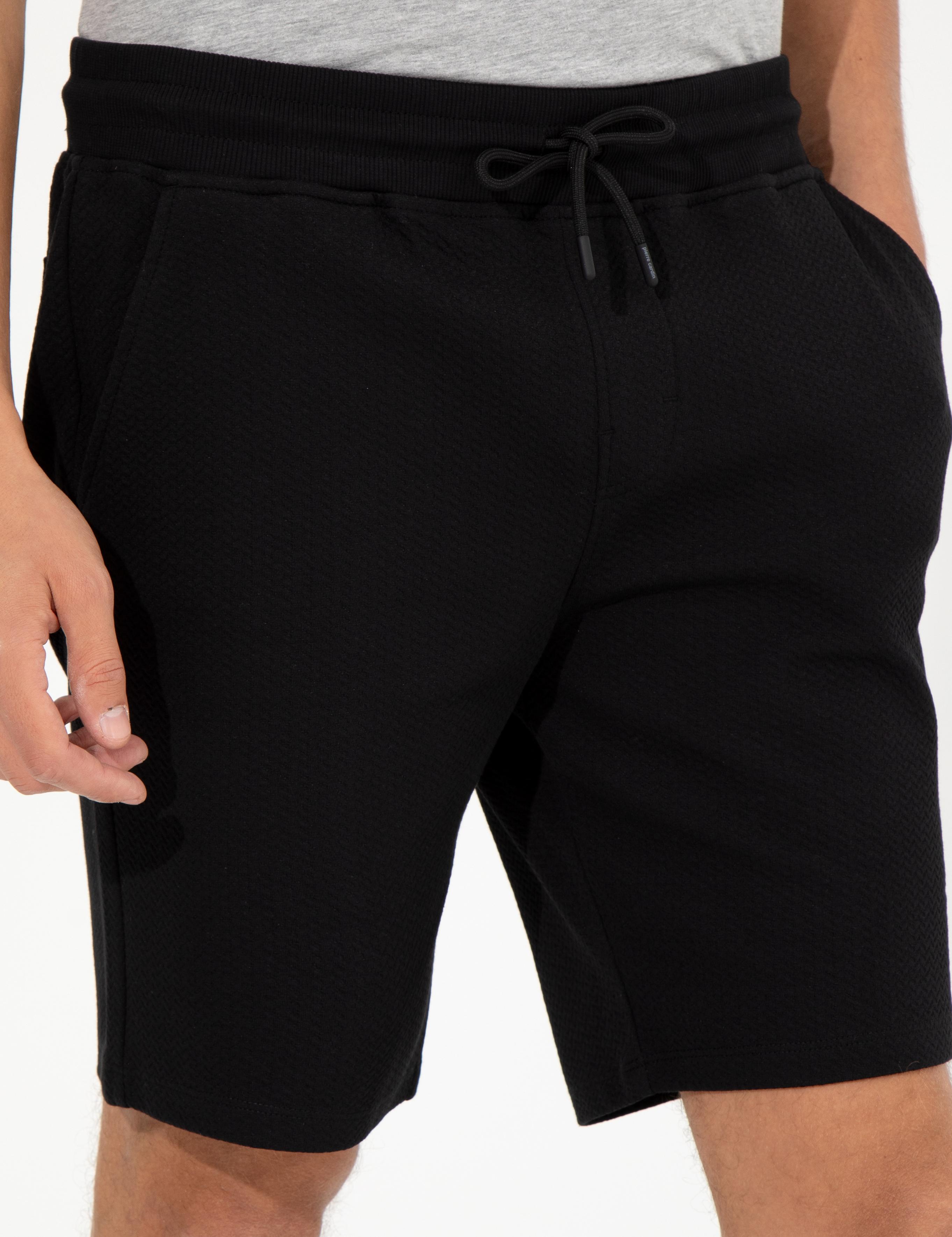 Siyah Regular Fit Örme Şort