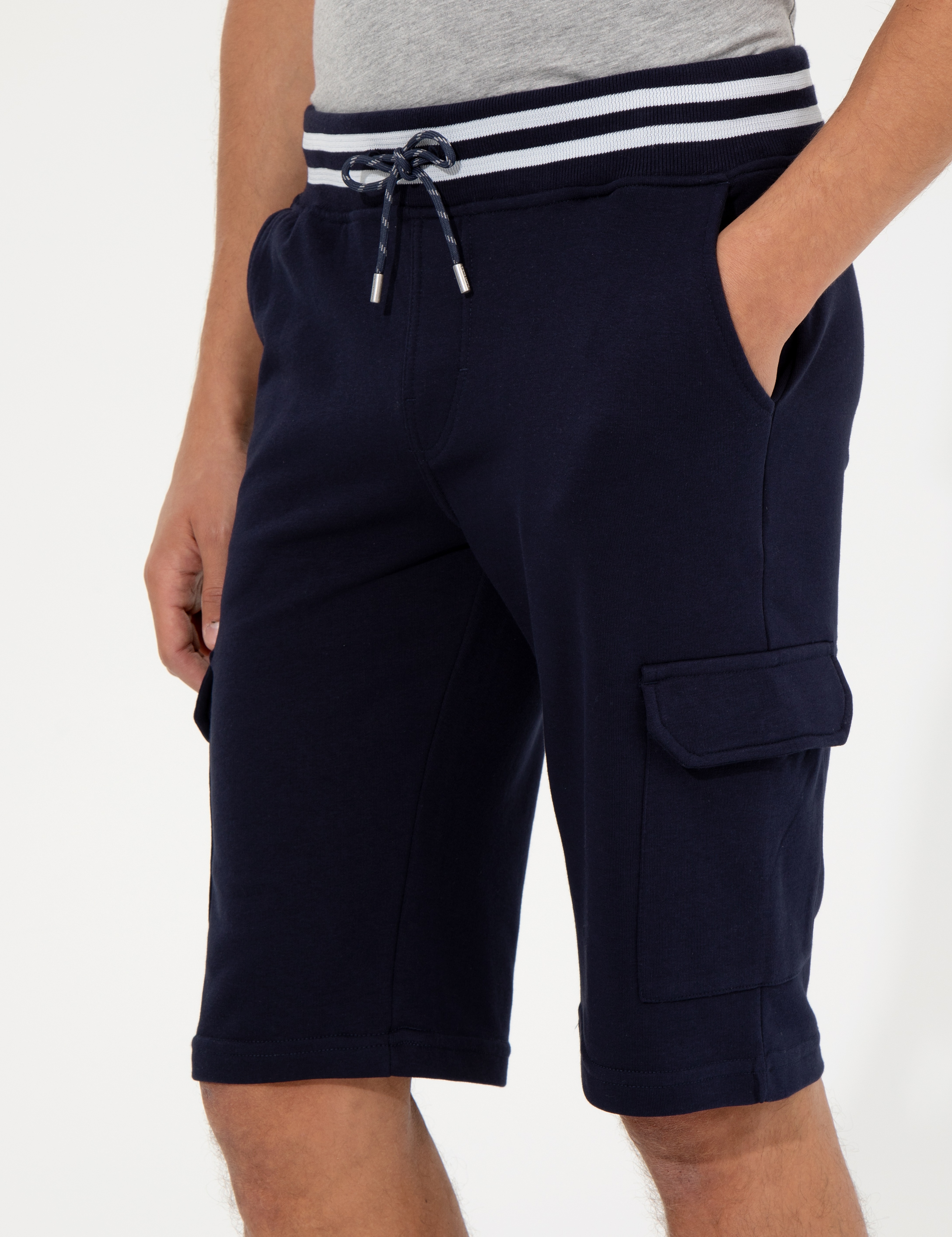 Lacivert Standart Fit Örme Şort - Image 6