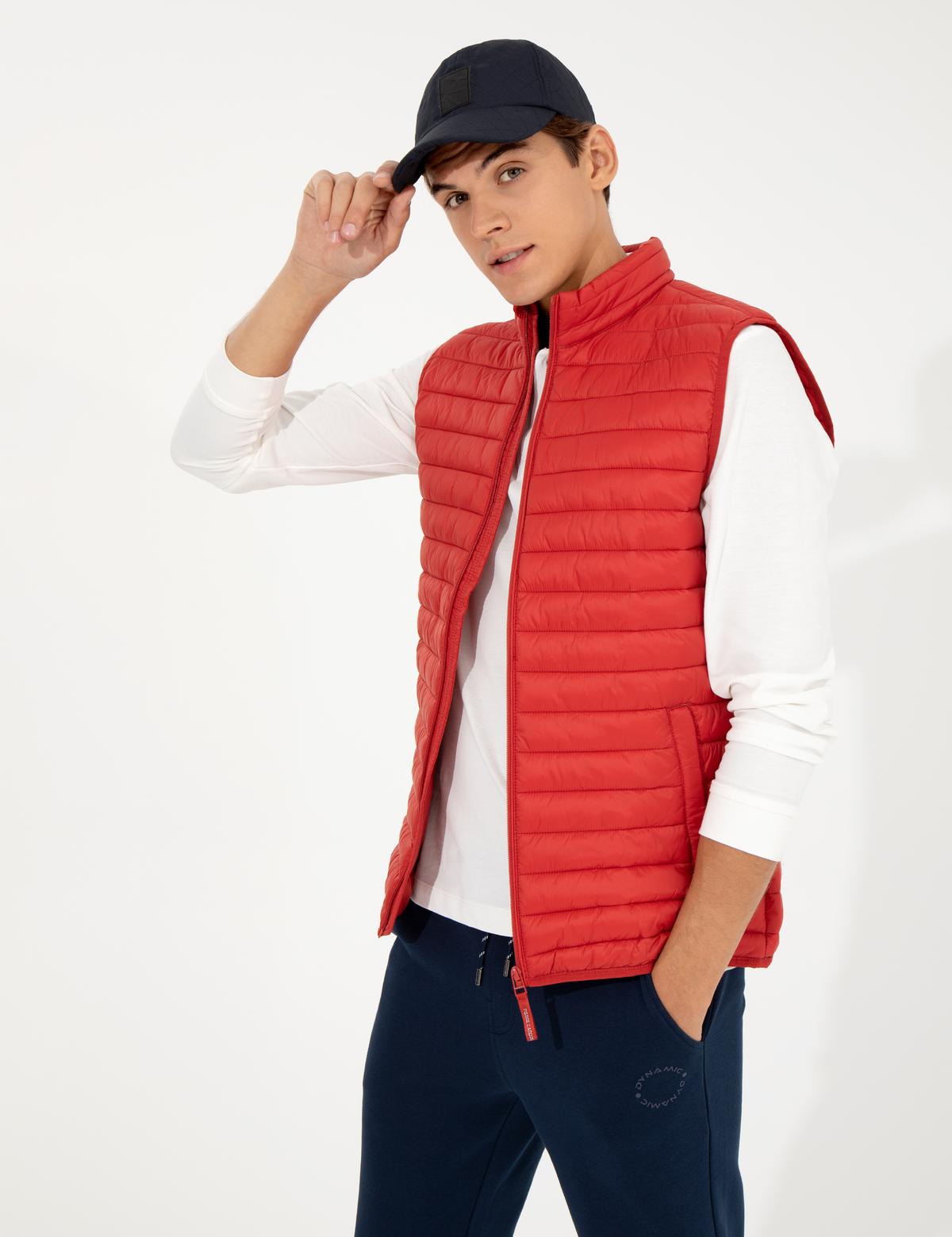 Kırmızı Standart Fit Yelek - 50254626026