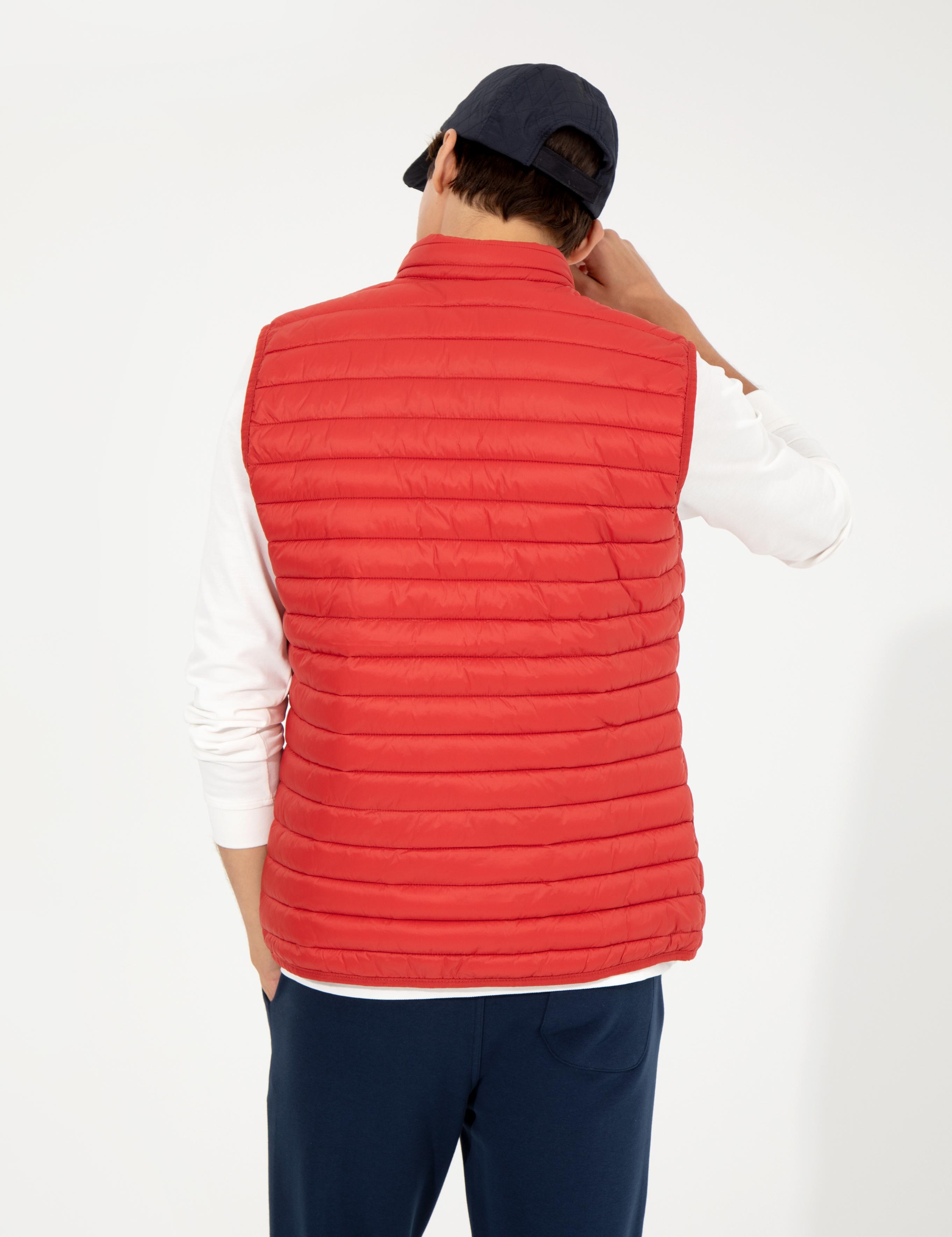 Kırmızı Standart Fit Yelek