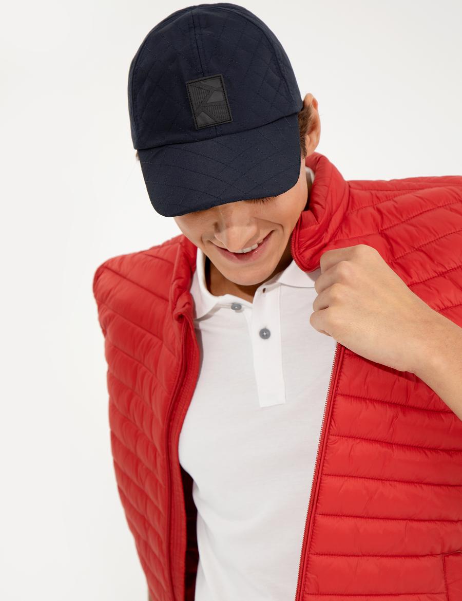 Kırmızı Standart Fit Yelek