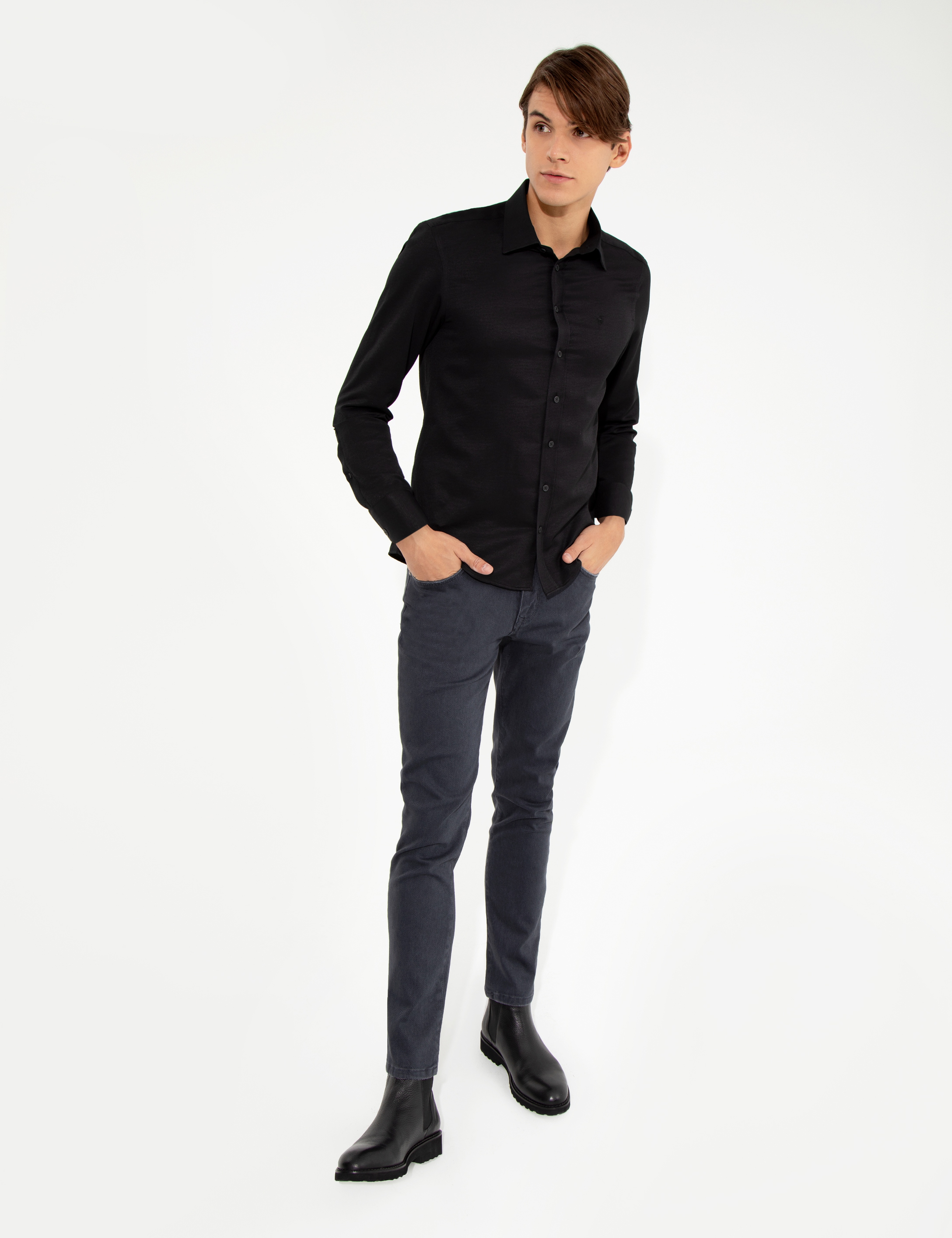 Siyah Slim Fit Armürlü Klasik Gömlek