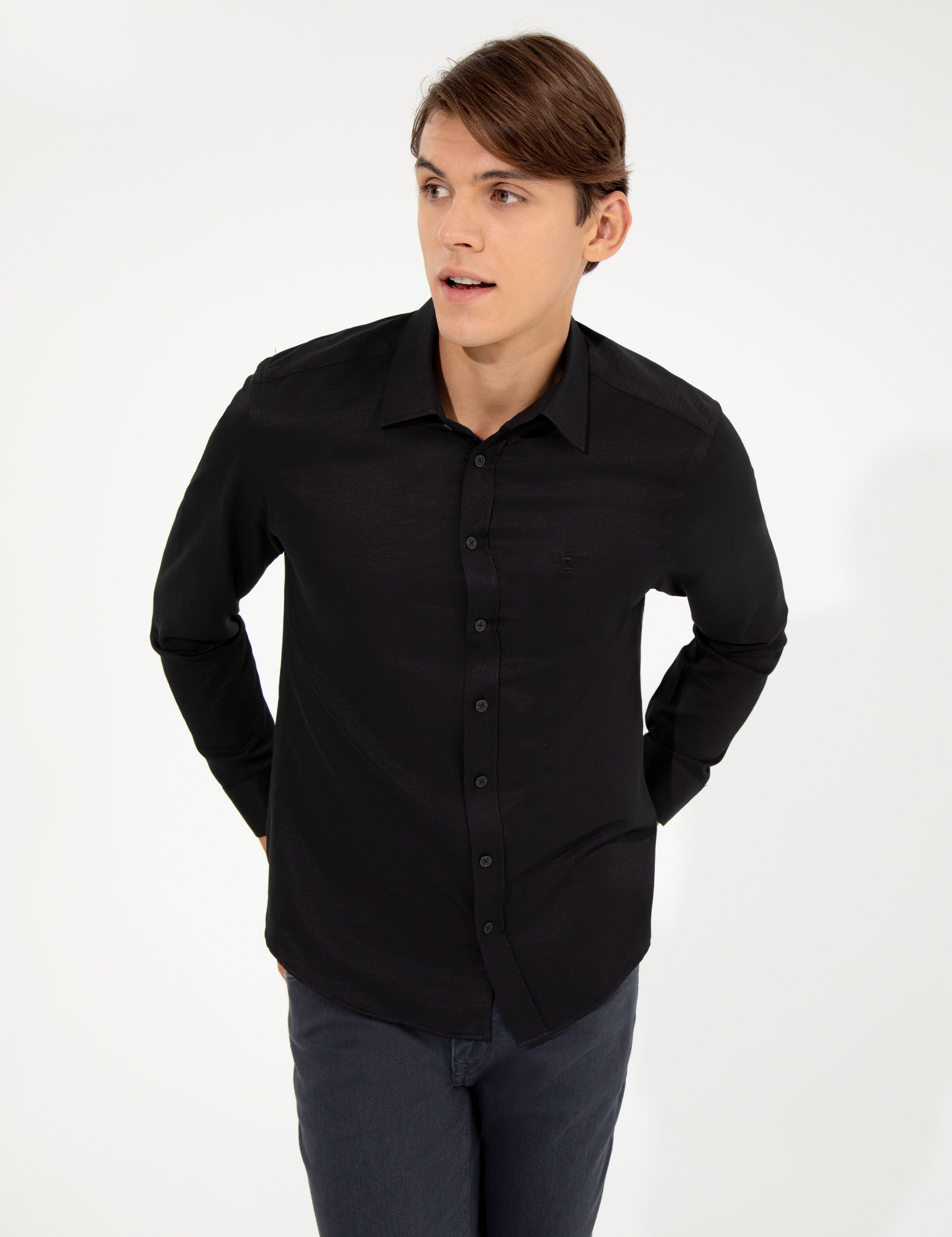 Siyah Slim Fit Armürlü Klasik Gömlek - Image 1