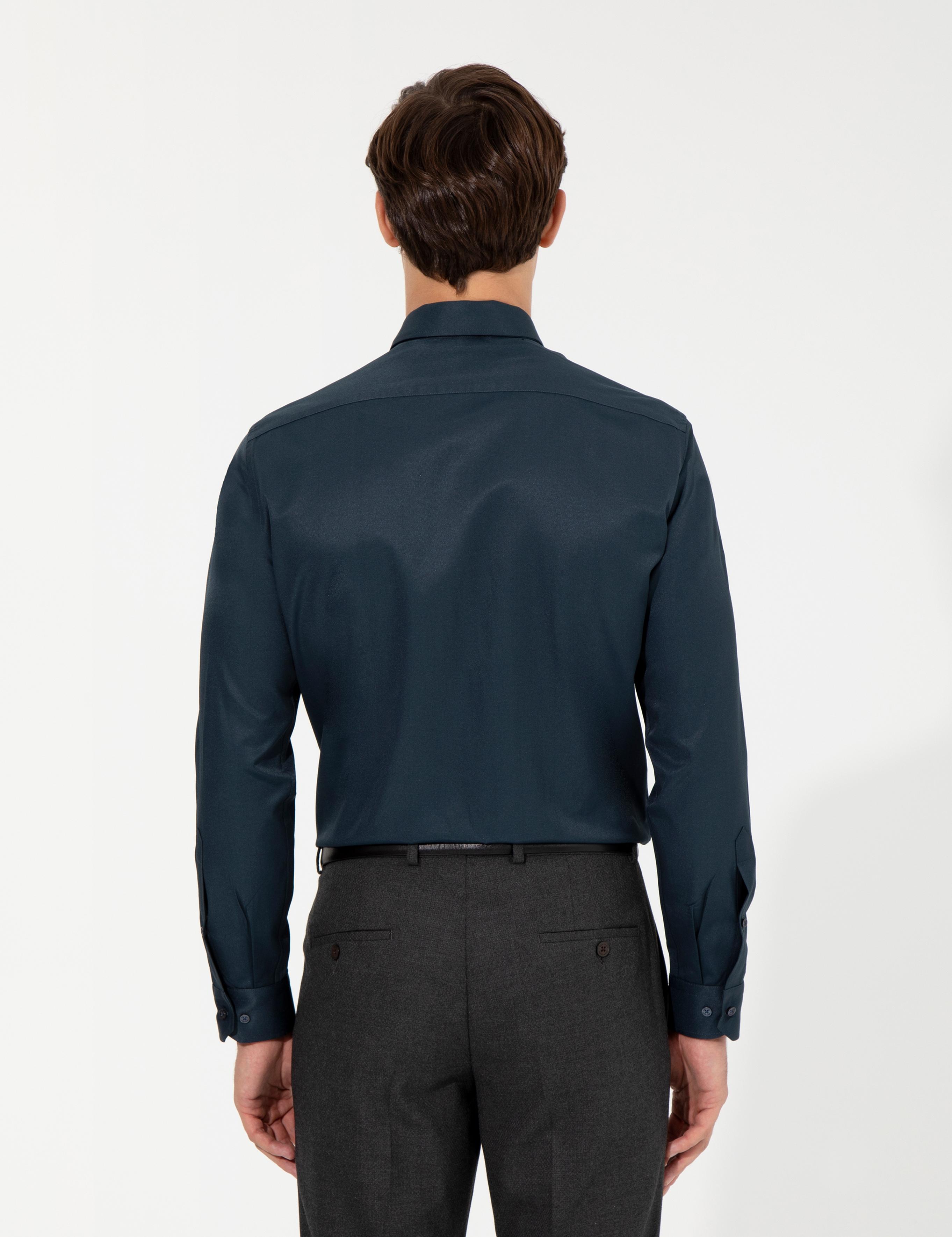 Lacivert Slim Fit Uzun Kollu Klasik Gömlek