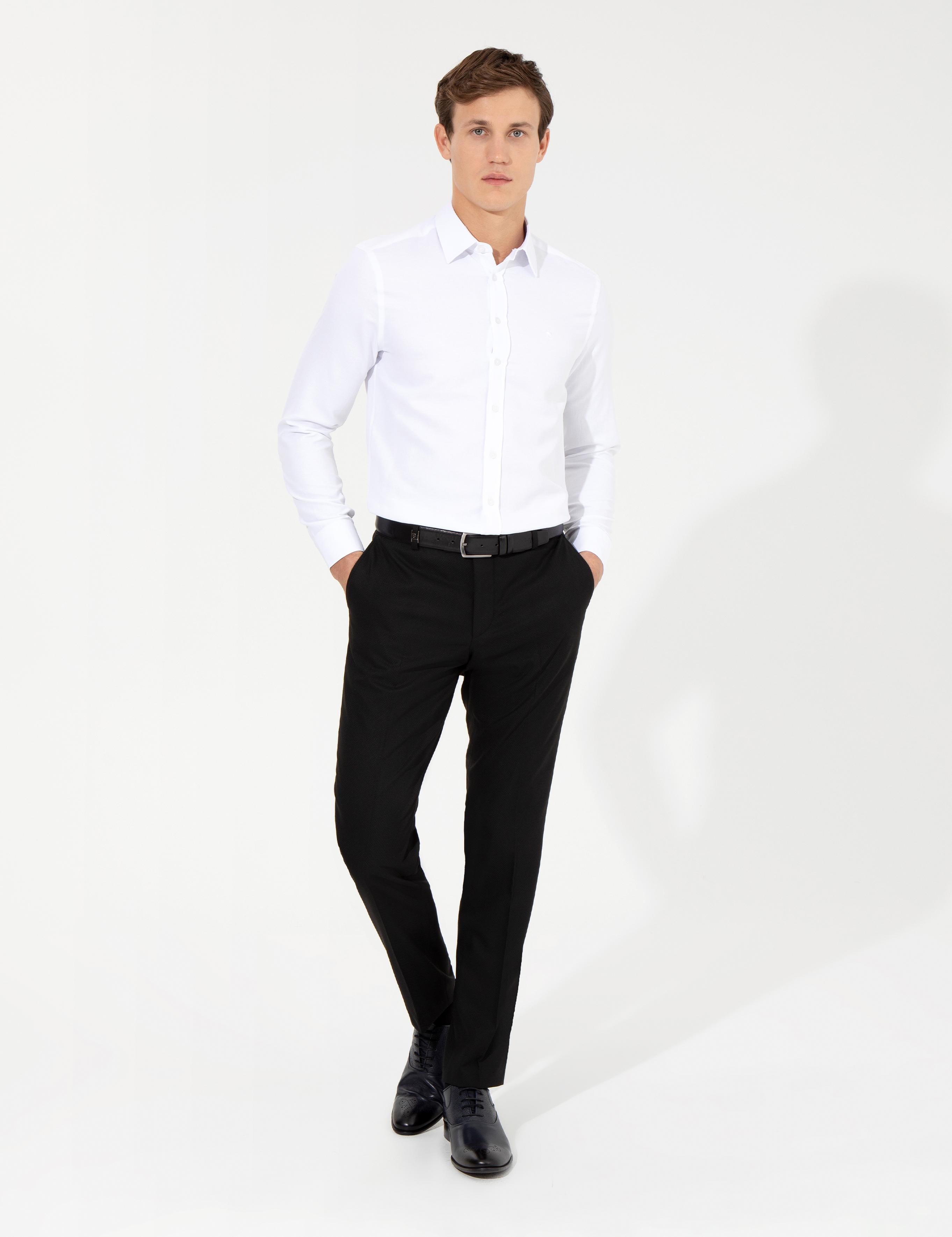 Beyaz Slim Fit Armürlü Gömlek