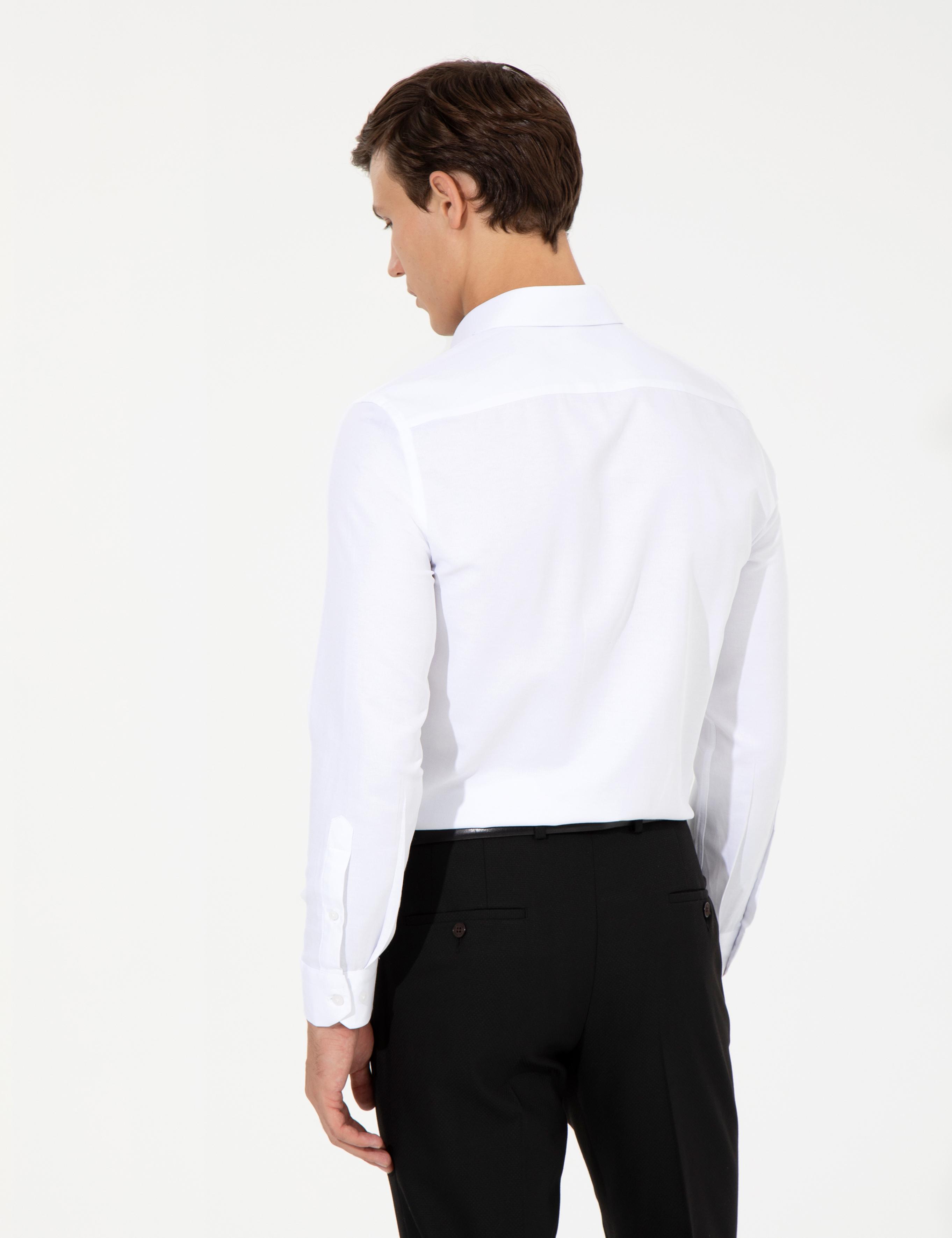 Beyaz Slim Fit Armürlü Gömlek