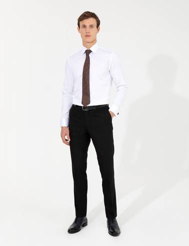 Beyaz Slim Fit Uzun Kollu Klasik Gömlek