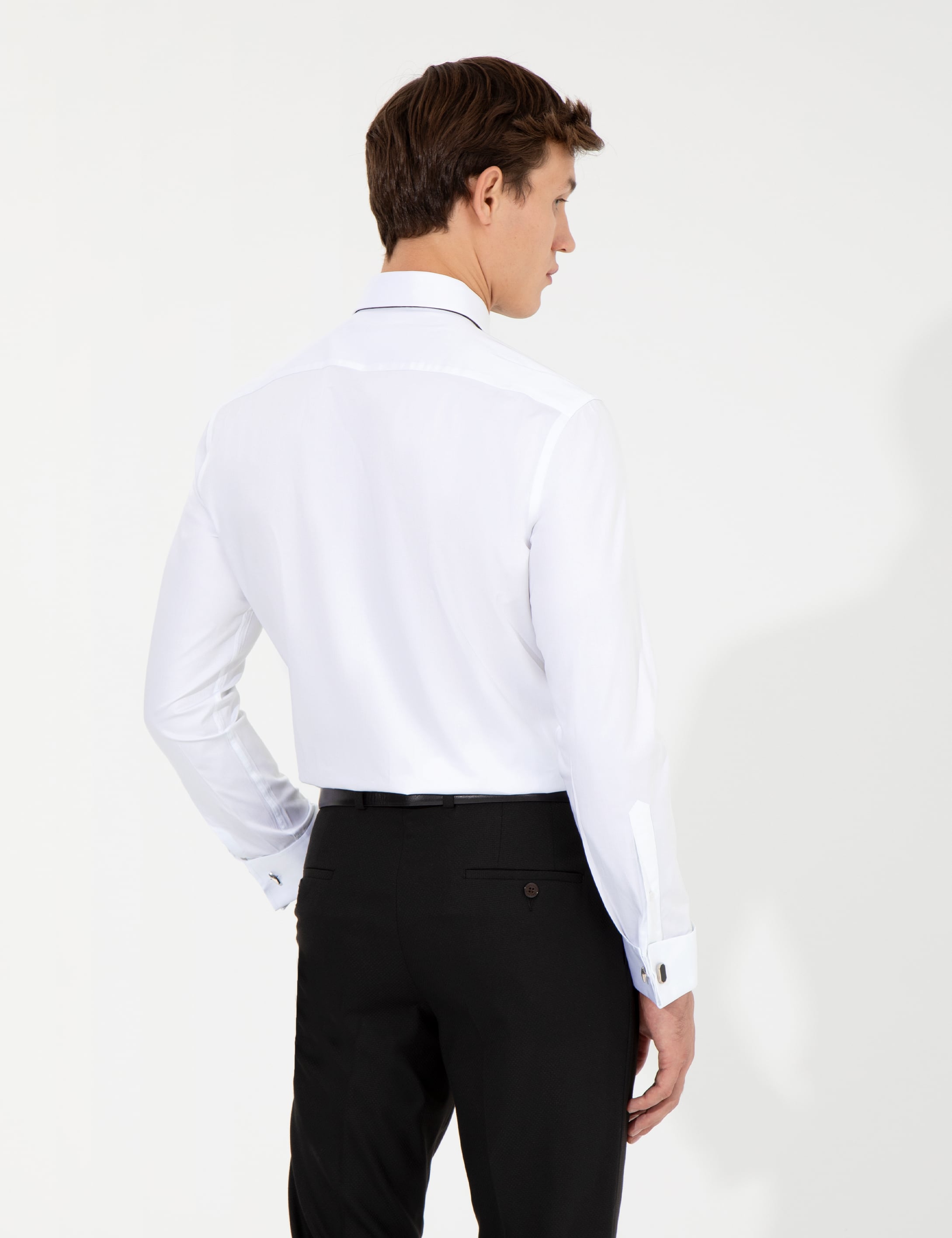 Beyaz Slim Fit Uzun Kollu Klasik Gömlek - Image 5