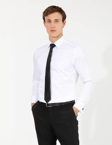 Beyaz Slim Fit Uzun Kollu Klasik Gömlek
