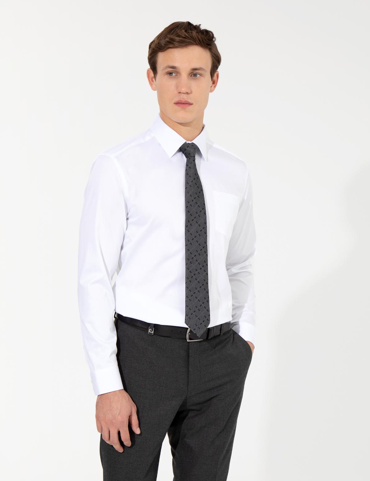 Beyaz Regular Fit Uzun Kollu Klasik Gömlek