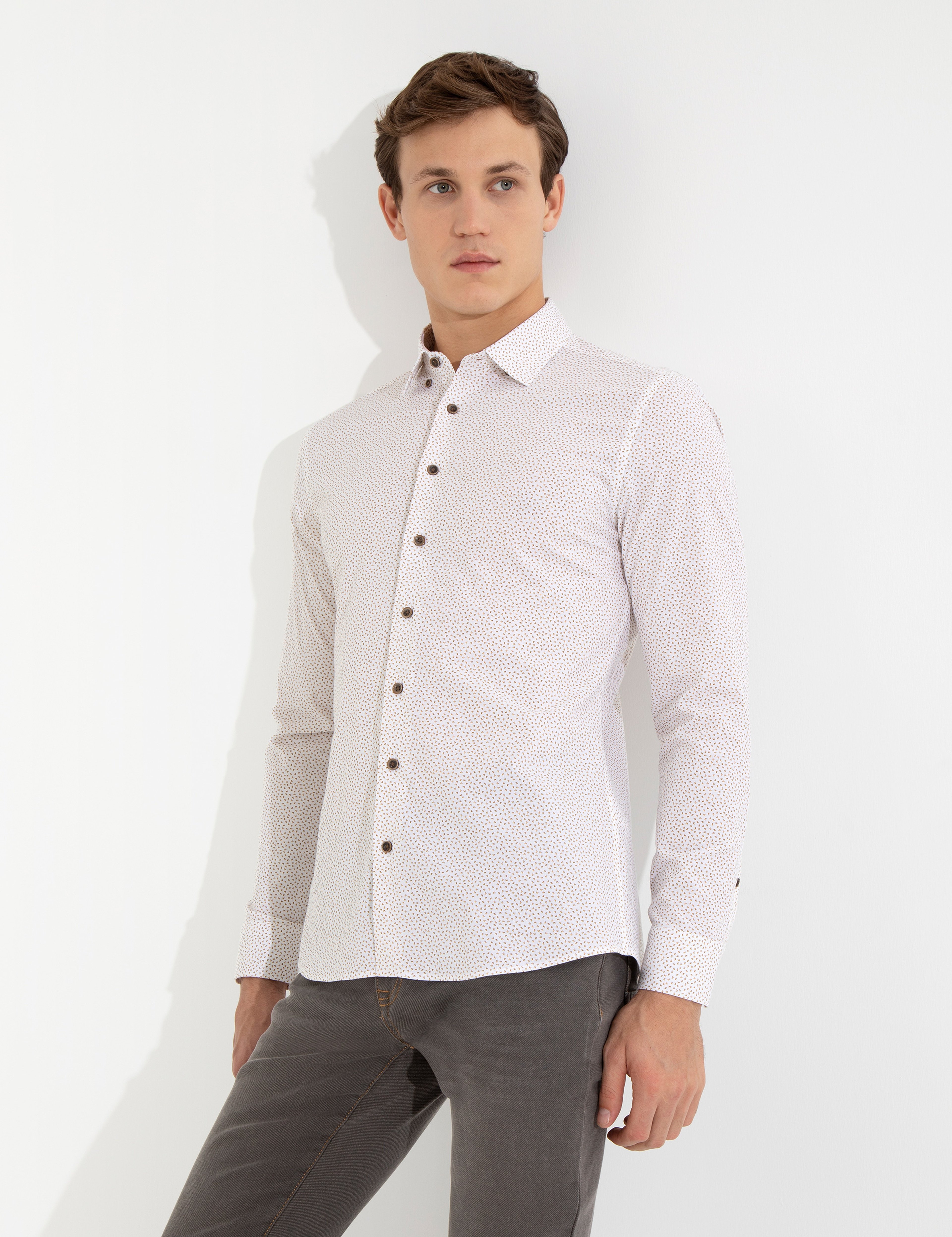 Kahverengi Ex. Slim Fit Uzun Kollu Gömlek - Image 1