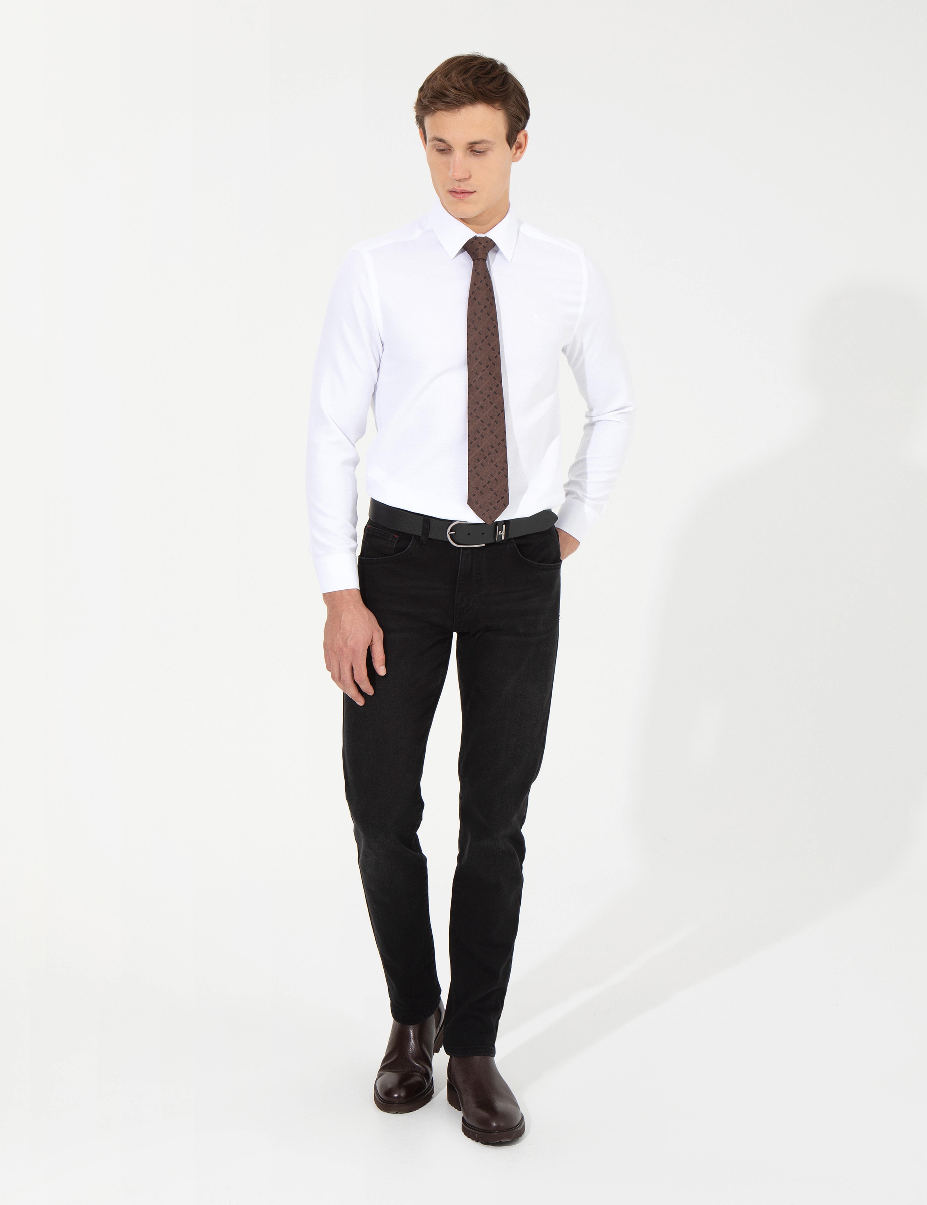 Siyah Straight Fit Jean Pantolon - Image 1