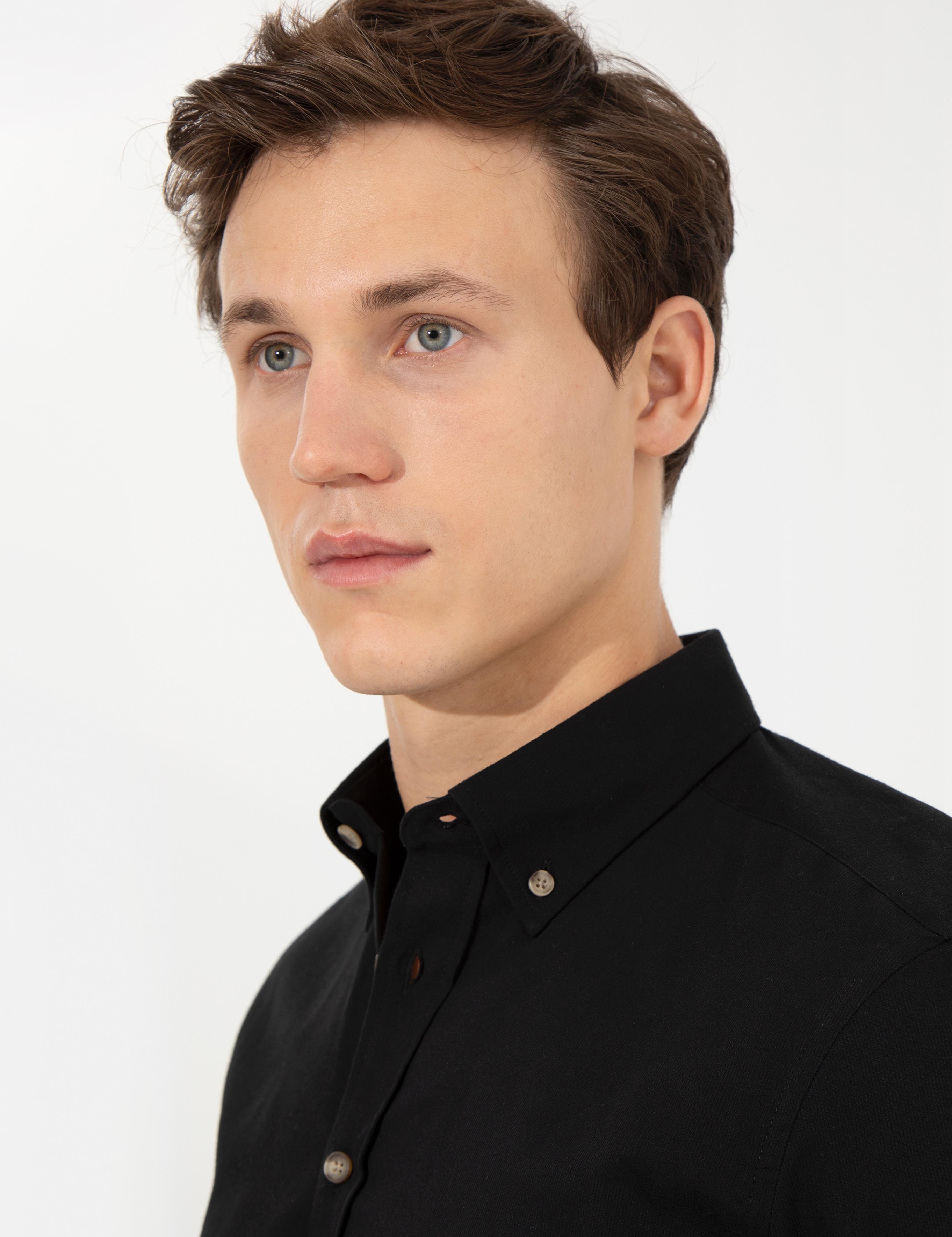 Siyah Regular Fit Uzun Kollu Gömlek