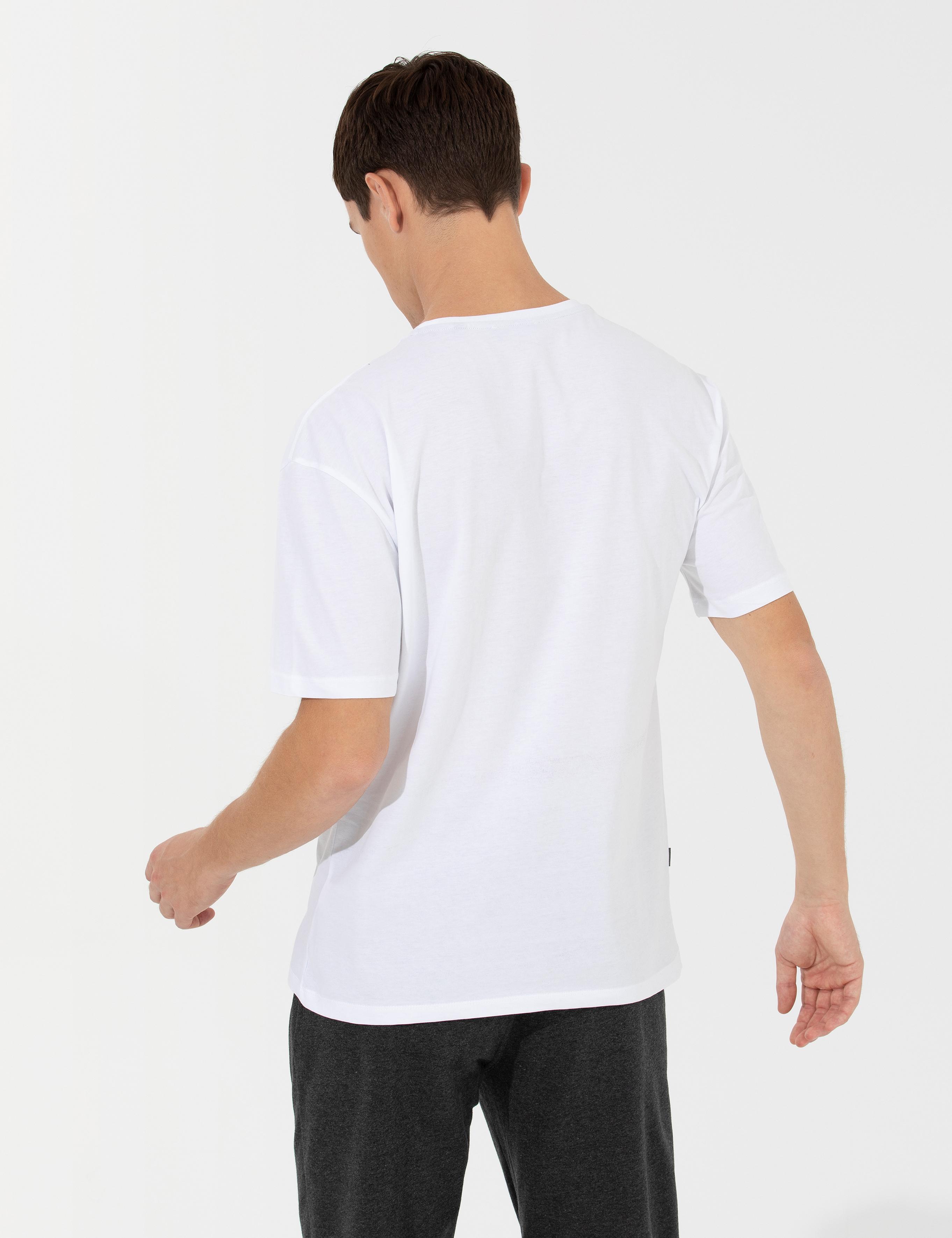 Beyaz Comfort Baskılı Bisiklet Yaka Tişört