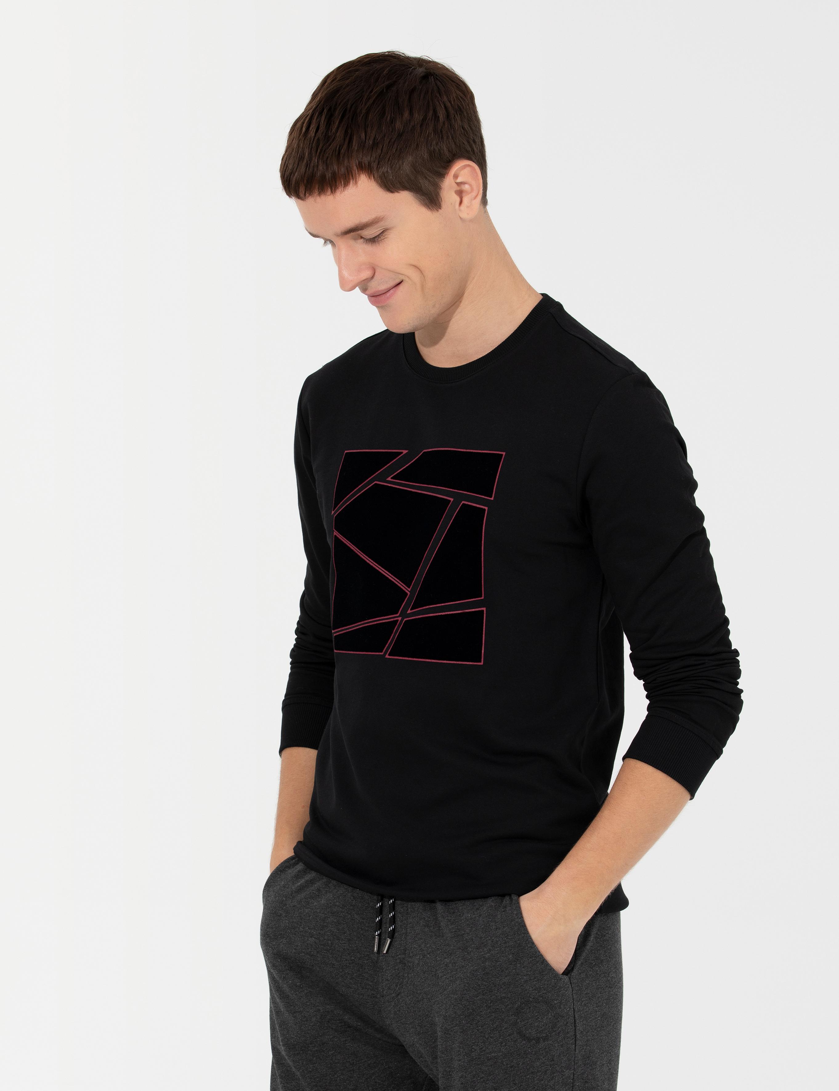 Siyah Slim Fit Sweatshirt