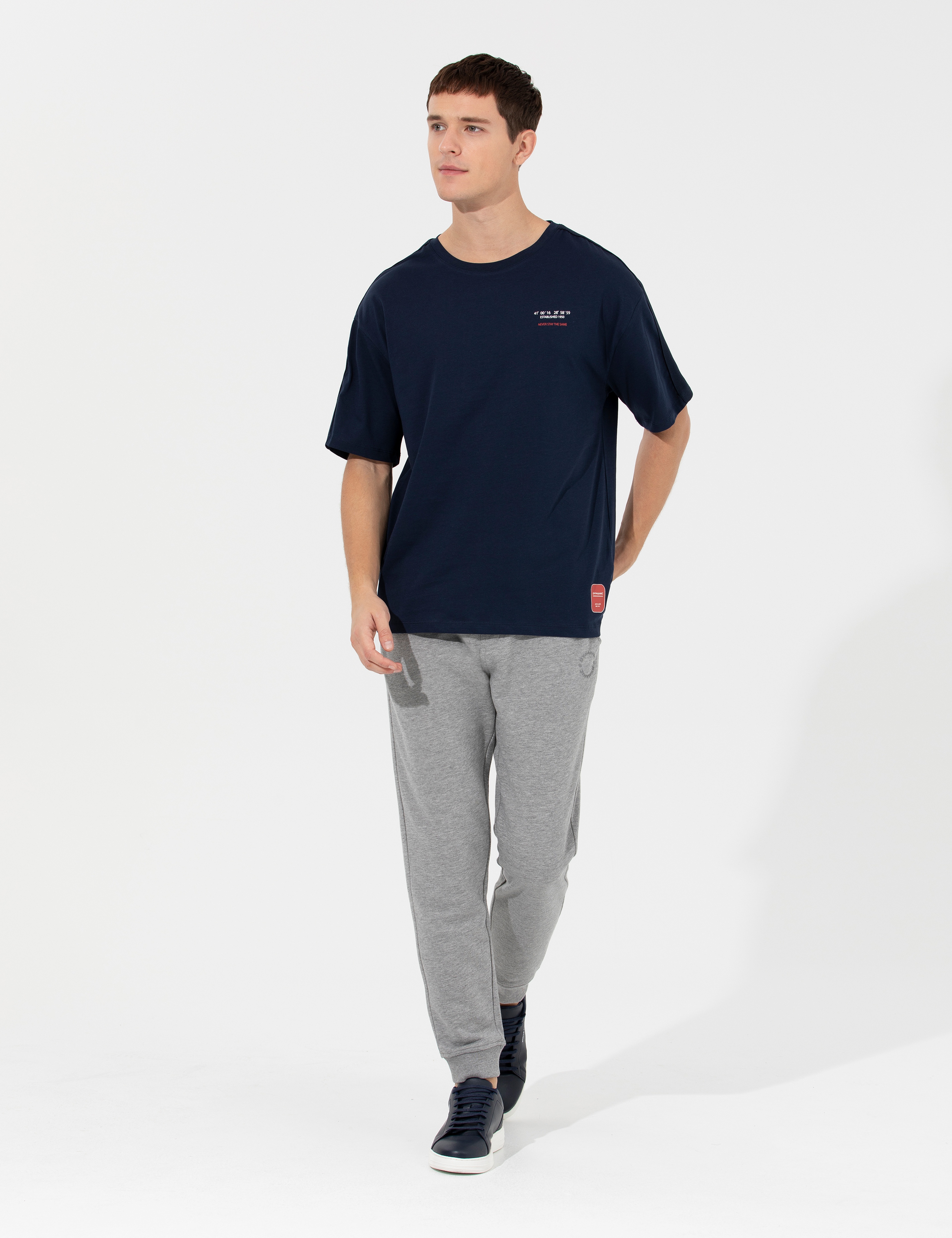 Lacivert Regular Fit Bisiklet Yaka Tişört - Image 5