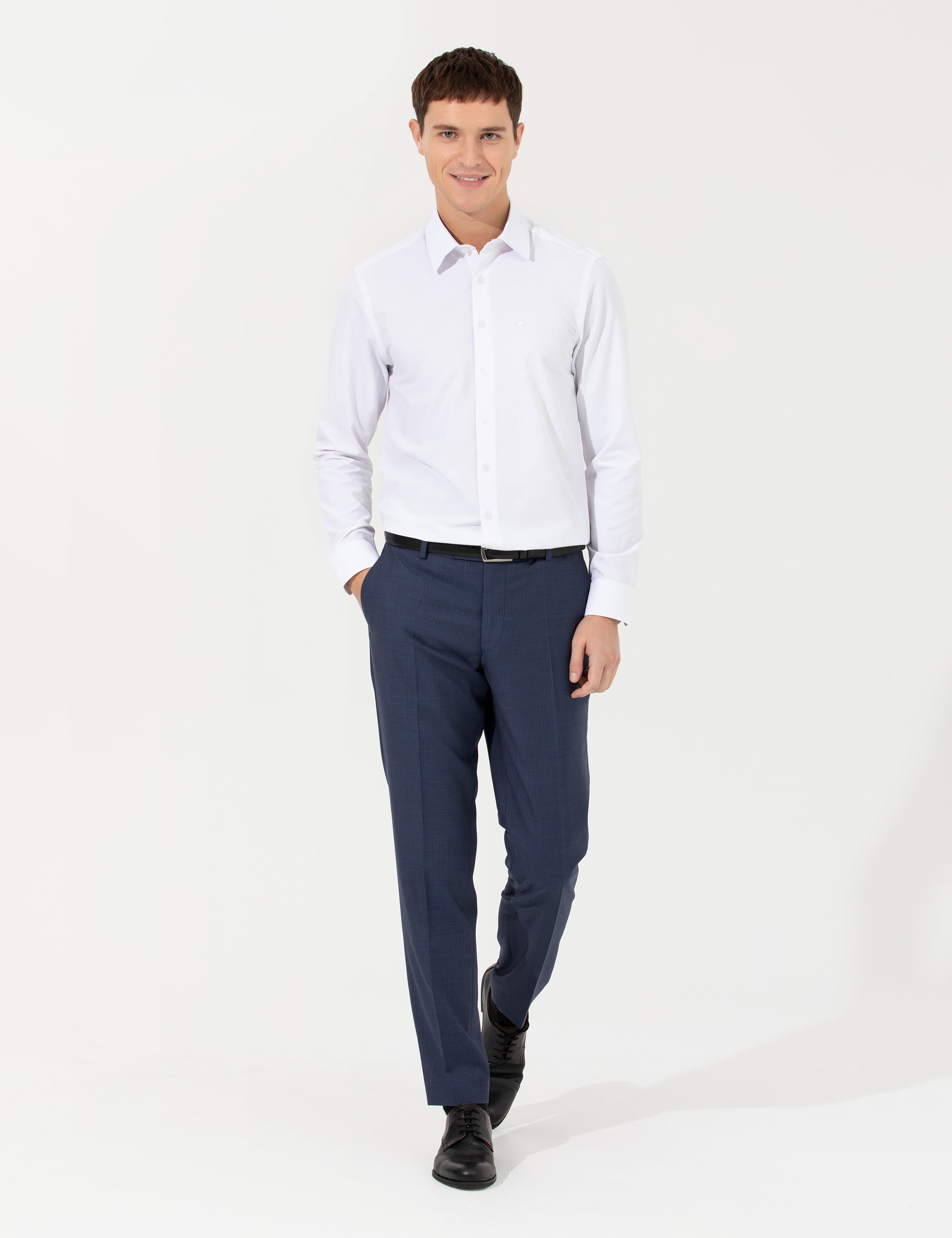 Beyaz Slim Fit Uzun Kollu Gömlek - Image 4