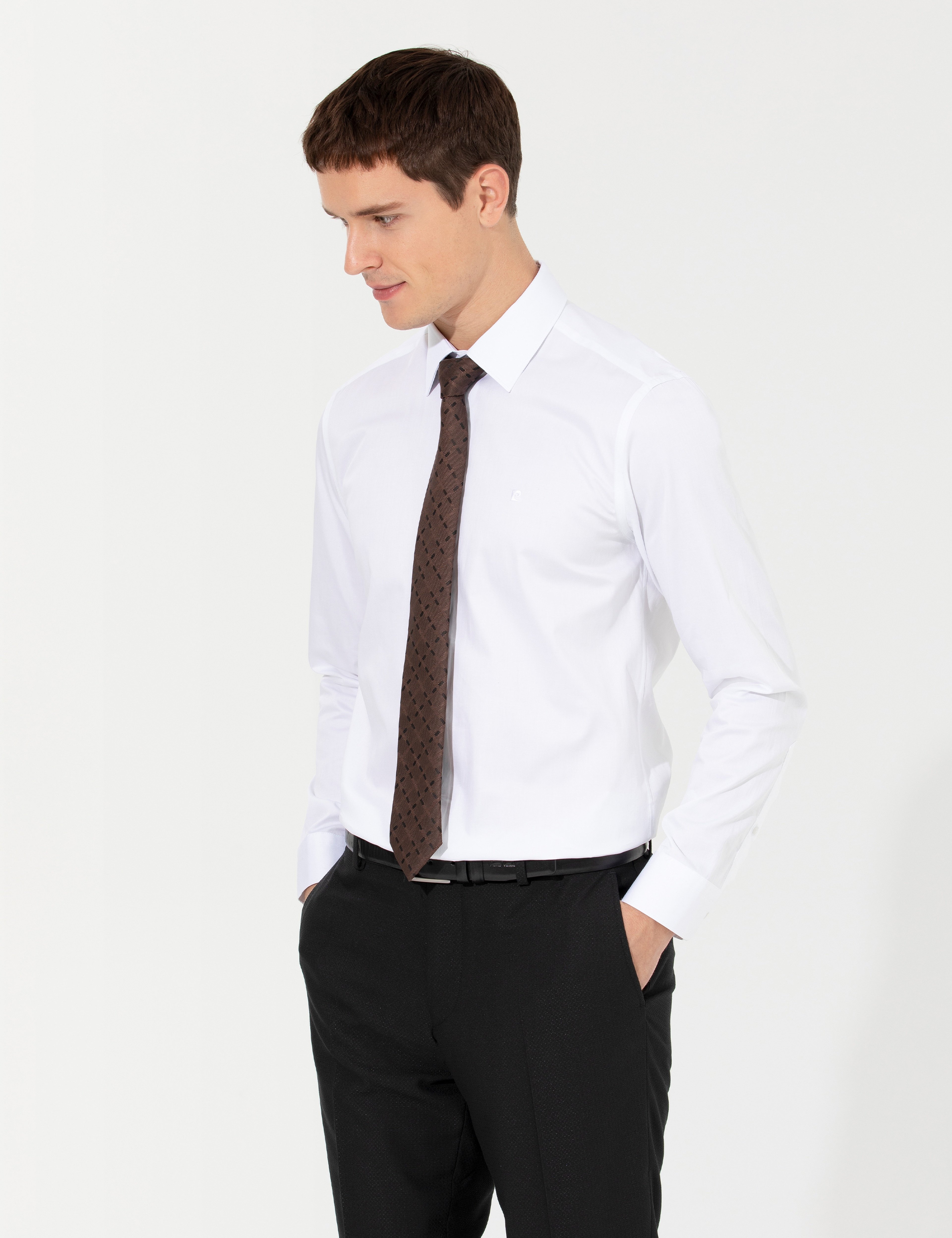 Beyaz Slim Fit Uzun Kollu Klasik Gömlek - Image 3