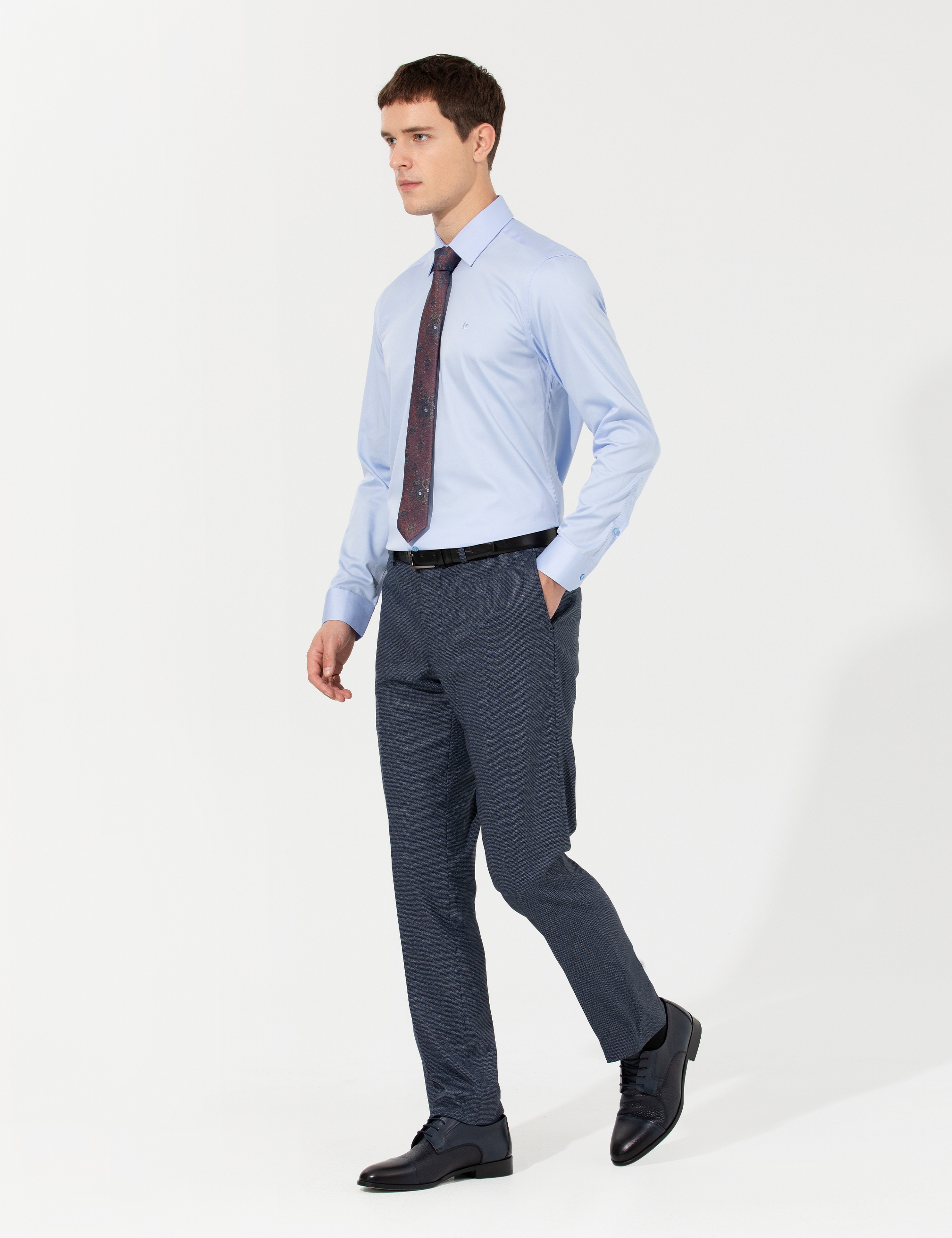 Koyu Mavi Slim Fit Uzun Kollu Klasik Gömlek - Image 4