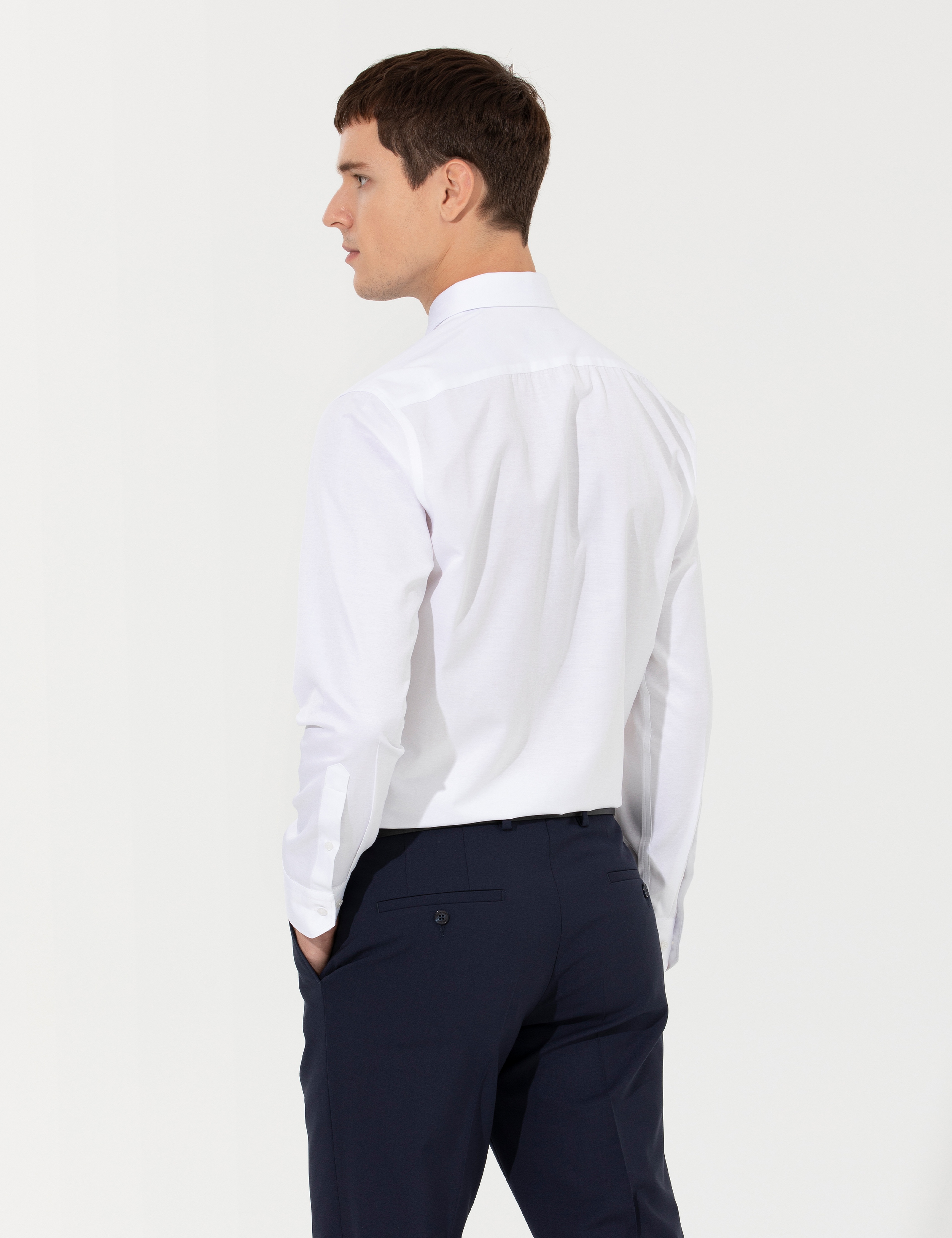 Beyaz Regular Fit Uzun Kollu Basic Gömlek - Image 5